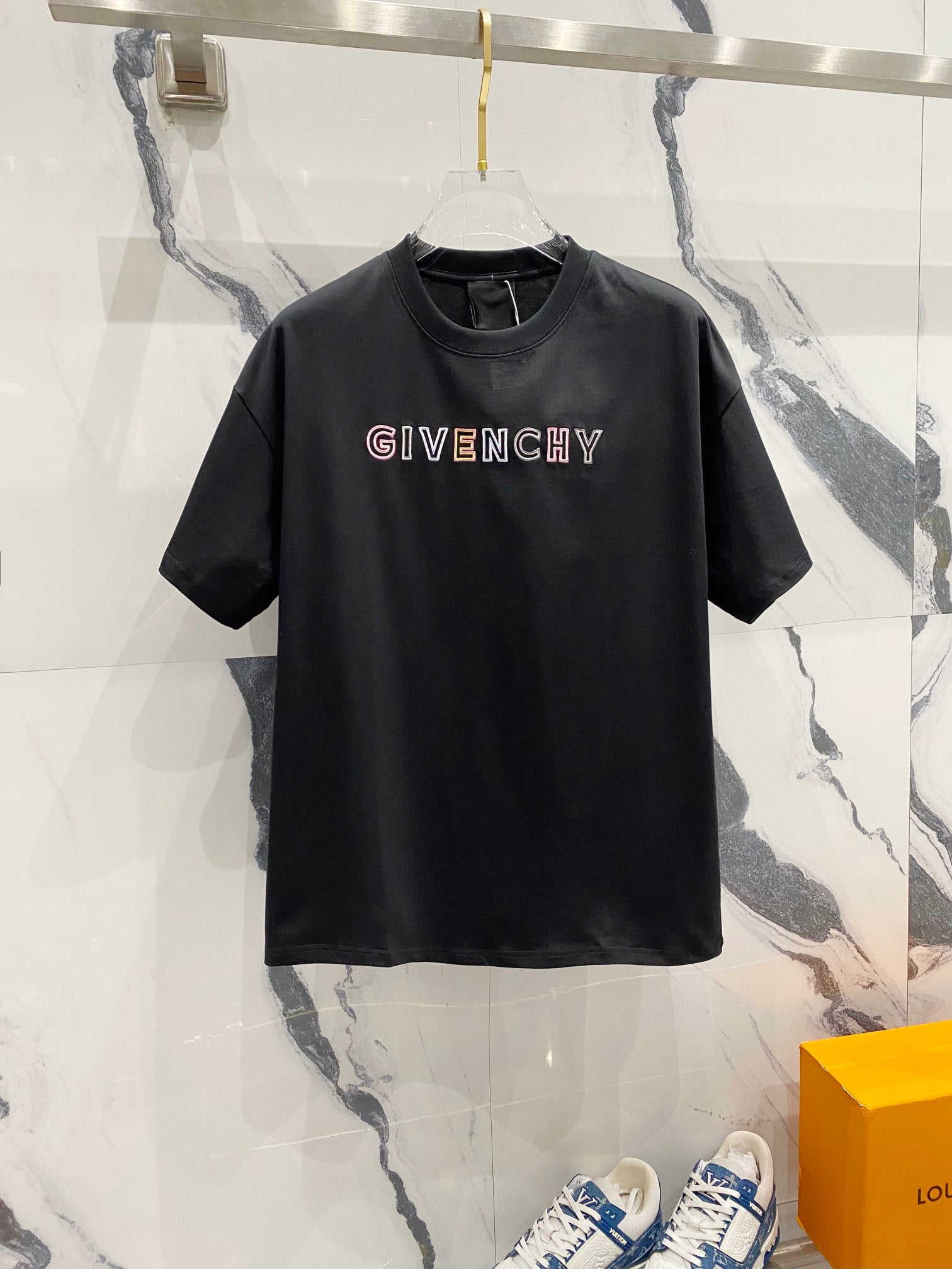 LuxluxHouse Best Quality Clothes Givenchy T-shirt