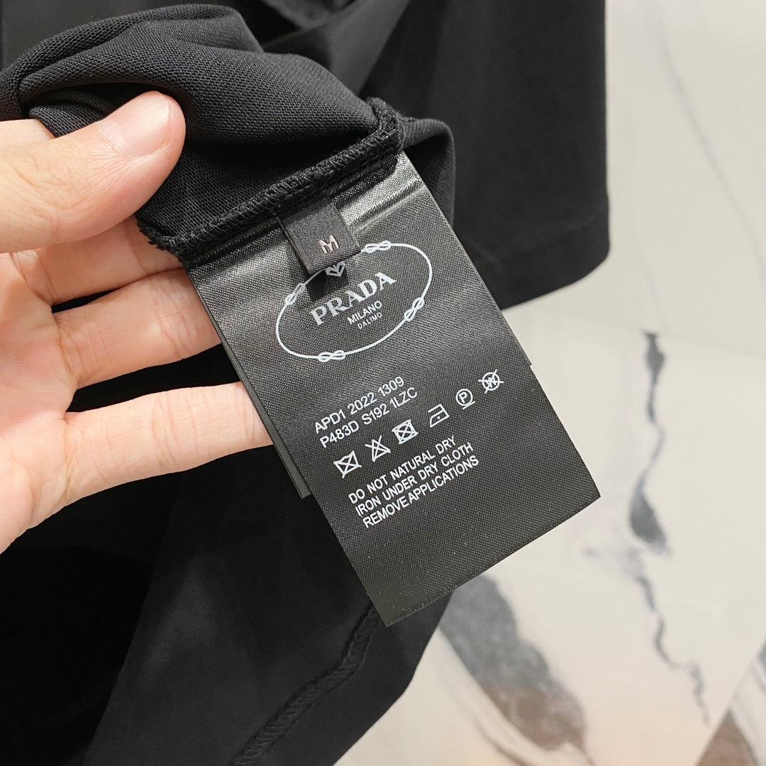 LuxluxHouse Best Quality Clothes T-shirt Prada