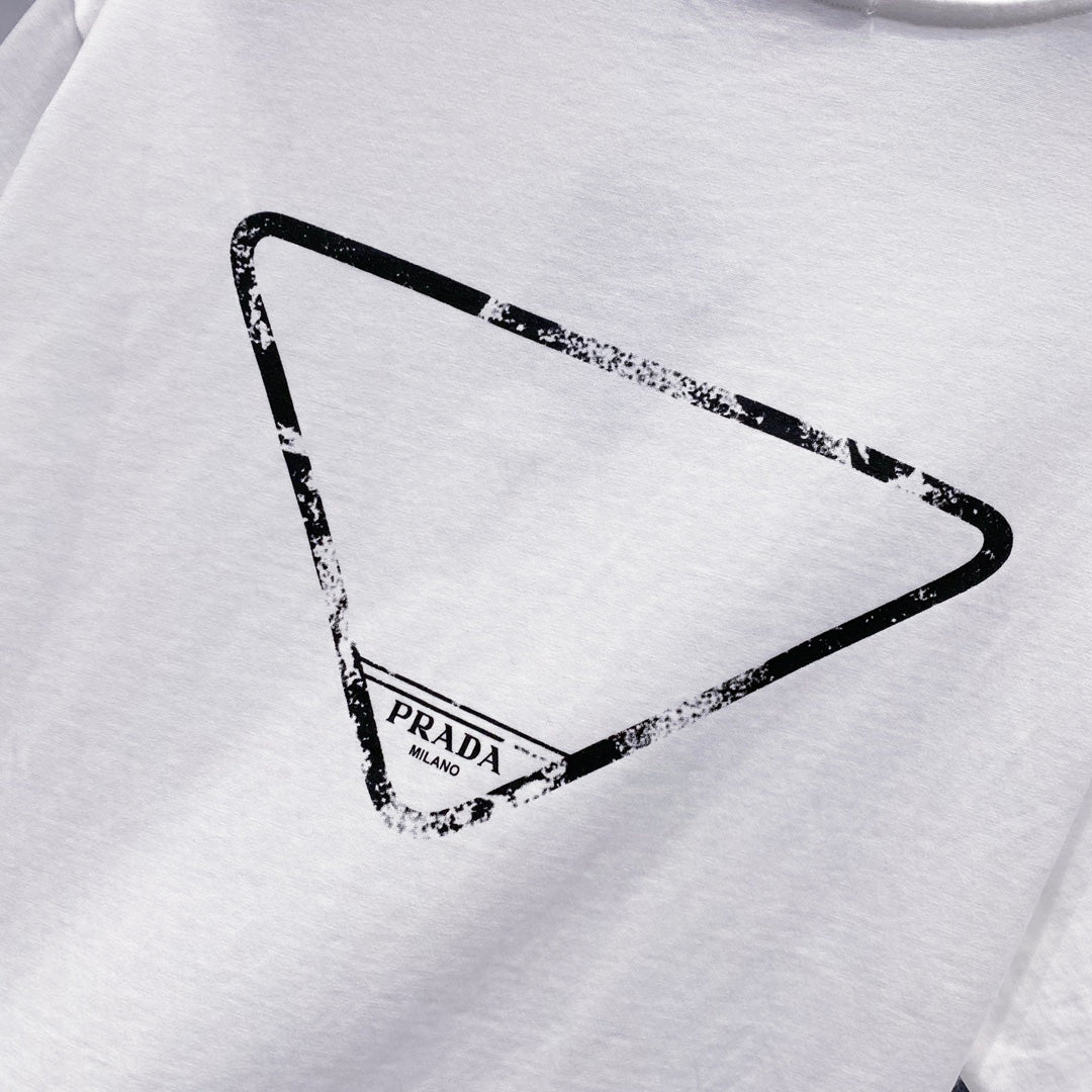 LuxluxHouse Best Quality Clothes T-shirt Prada