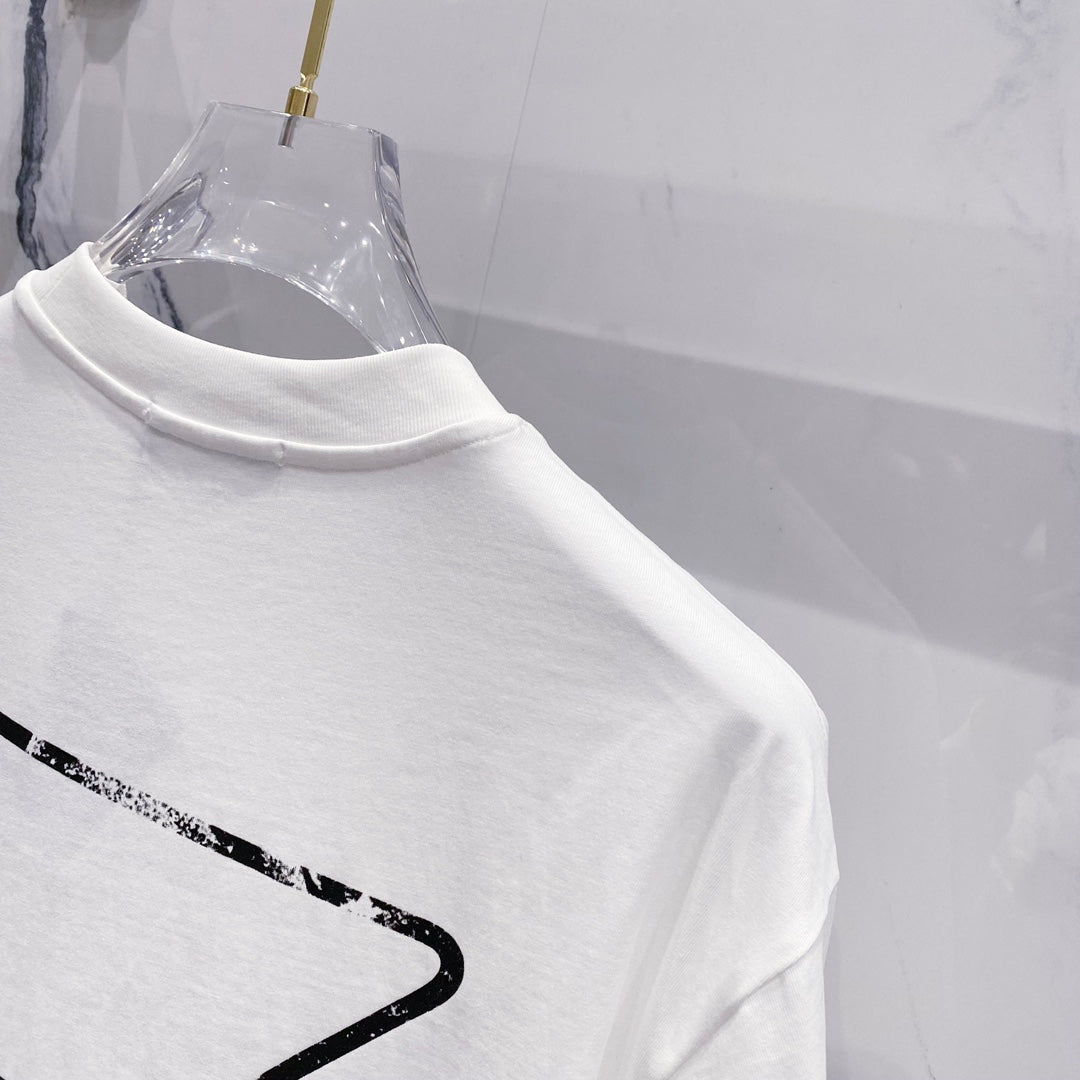 LuxluxHouse Best Quality Clothes T-shirt Prada