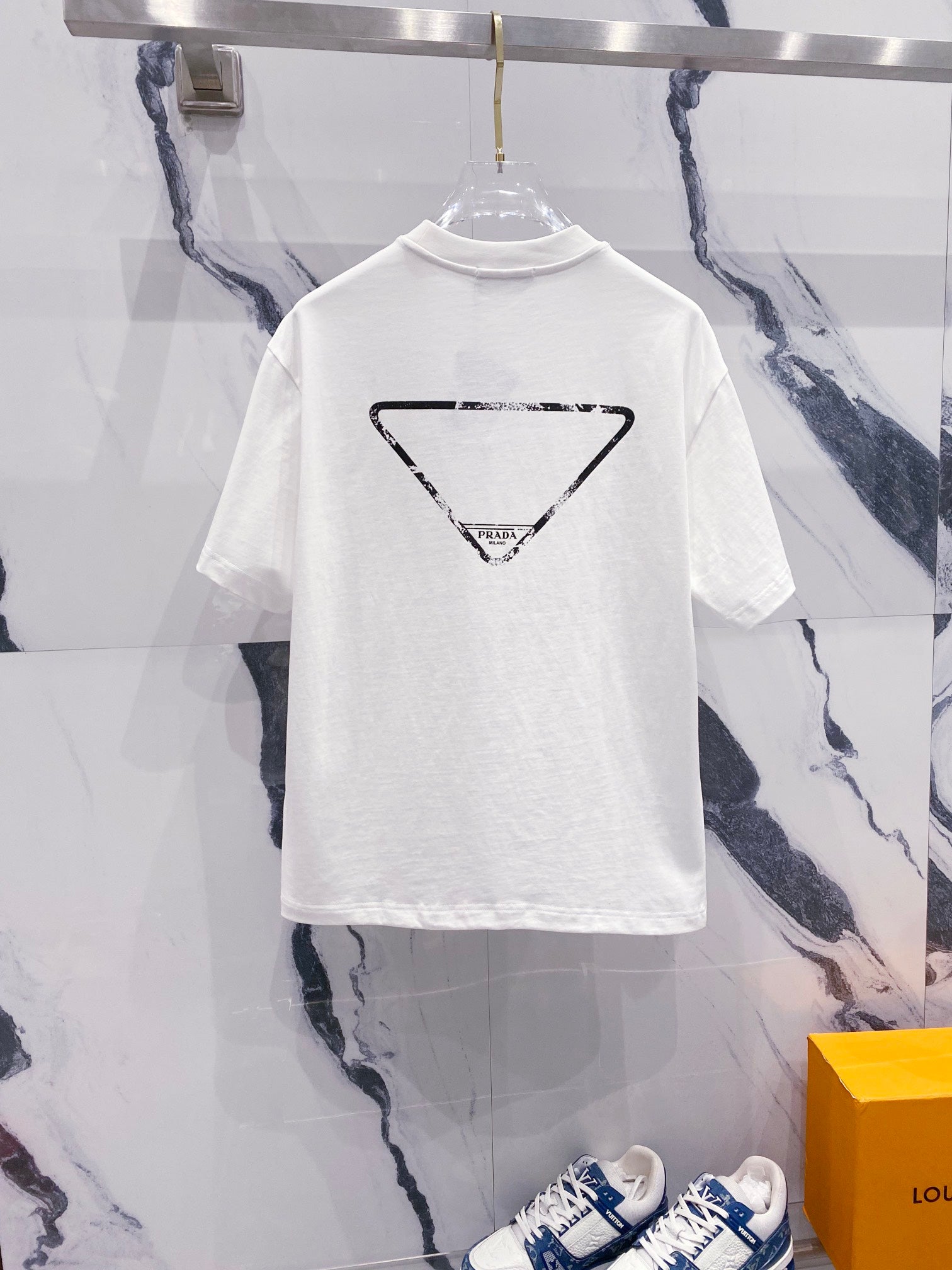 LuxluxHouse Best Quality Clothes T-shirt Prada