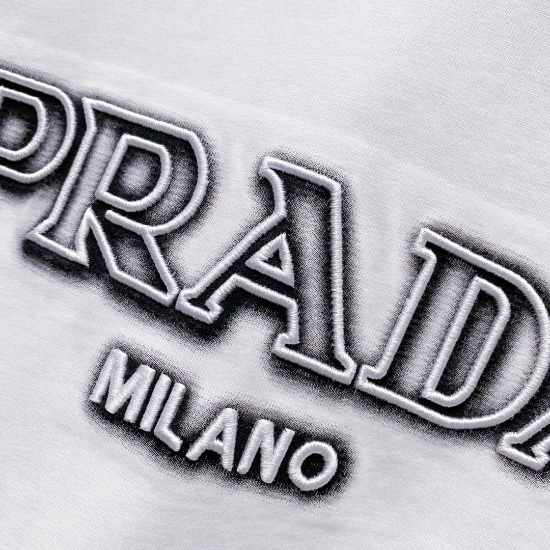 LuxluxHouse Best Quality Clothes T-shirt Prada