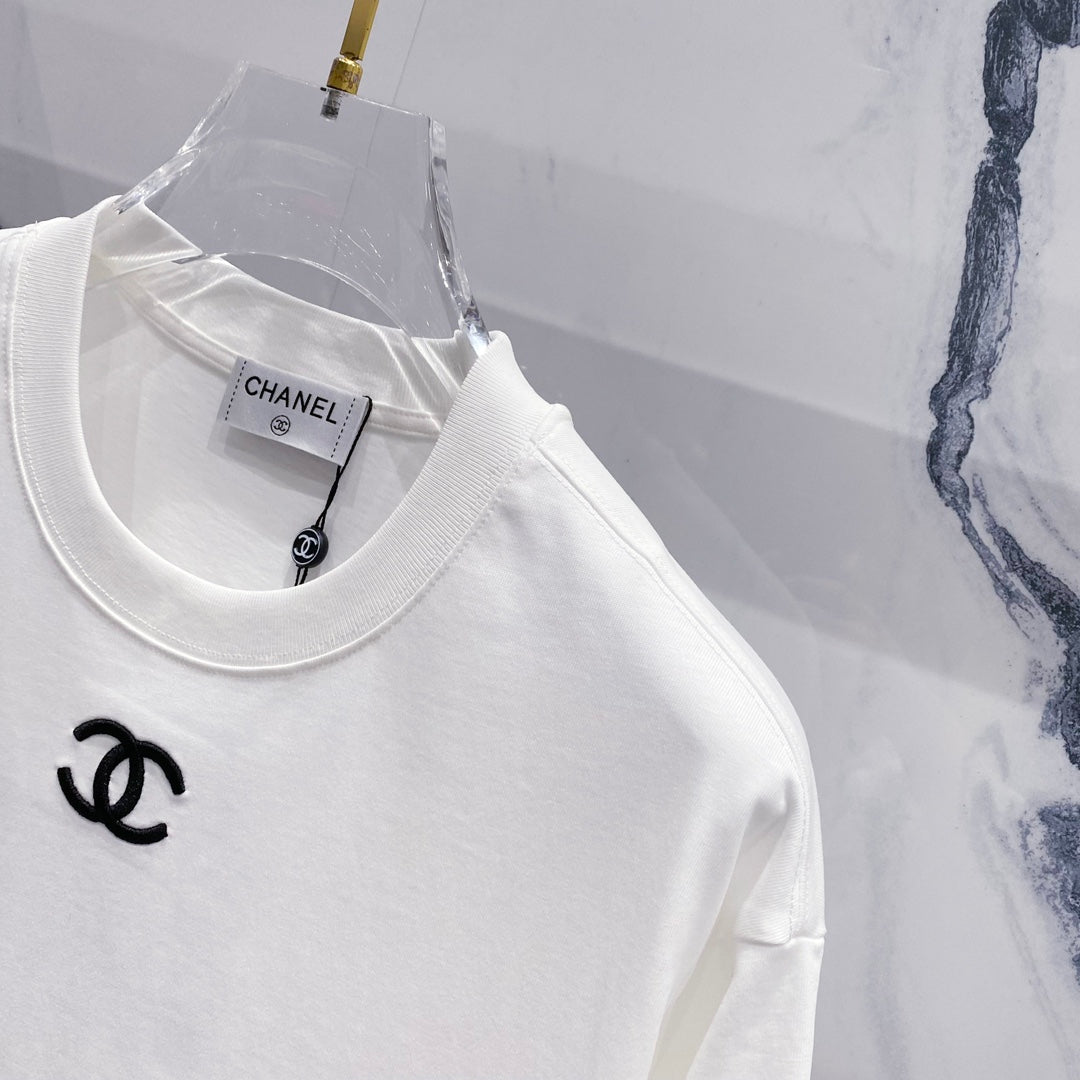 LuxluxHouse Best Quality Clothes T-shirt Chanel & Maison Margiela