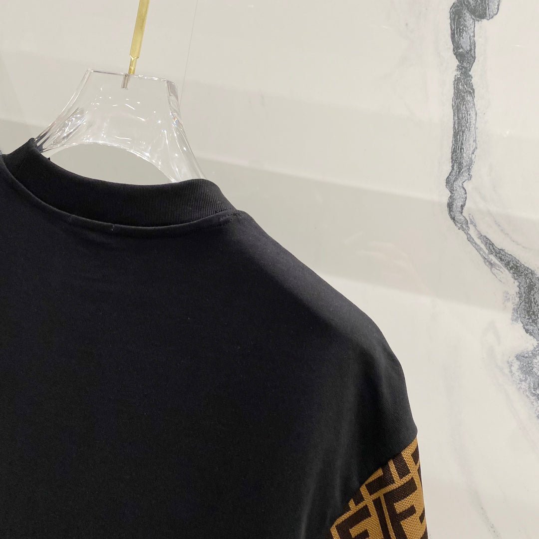 LuxluxHouse Best Quality Clothes Fendi T-shirt