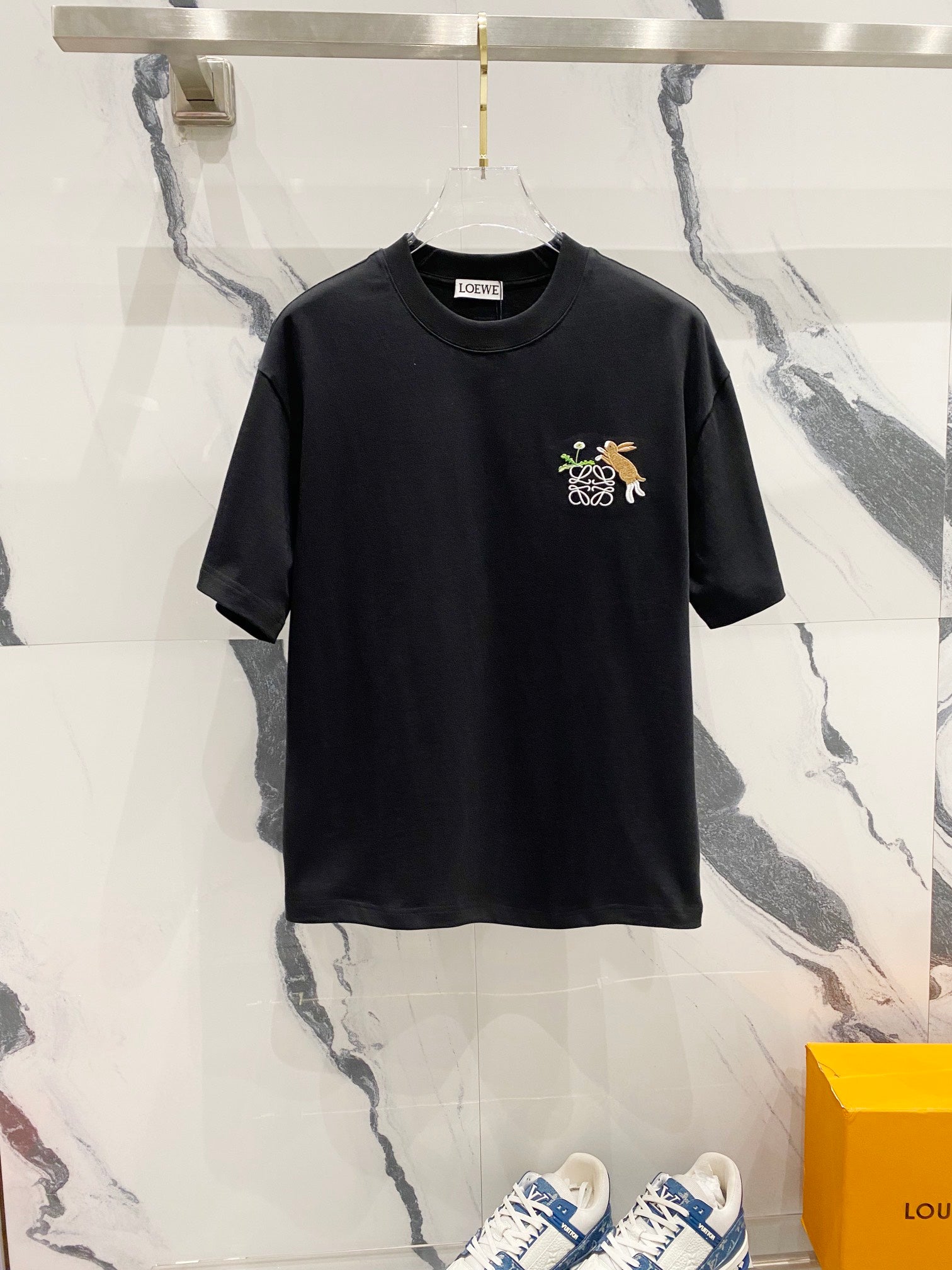 LuxluxHouse Best Quality Clothes T-shirt Loewe