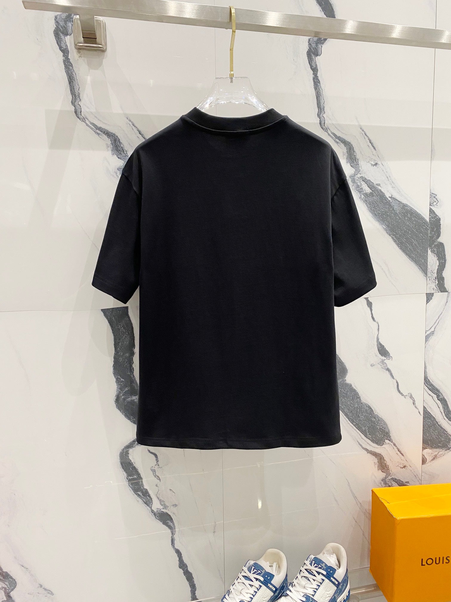 LuxluxHouse Best Quality Clothes T-shirt Loewe