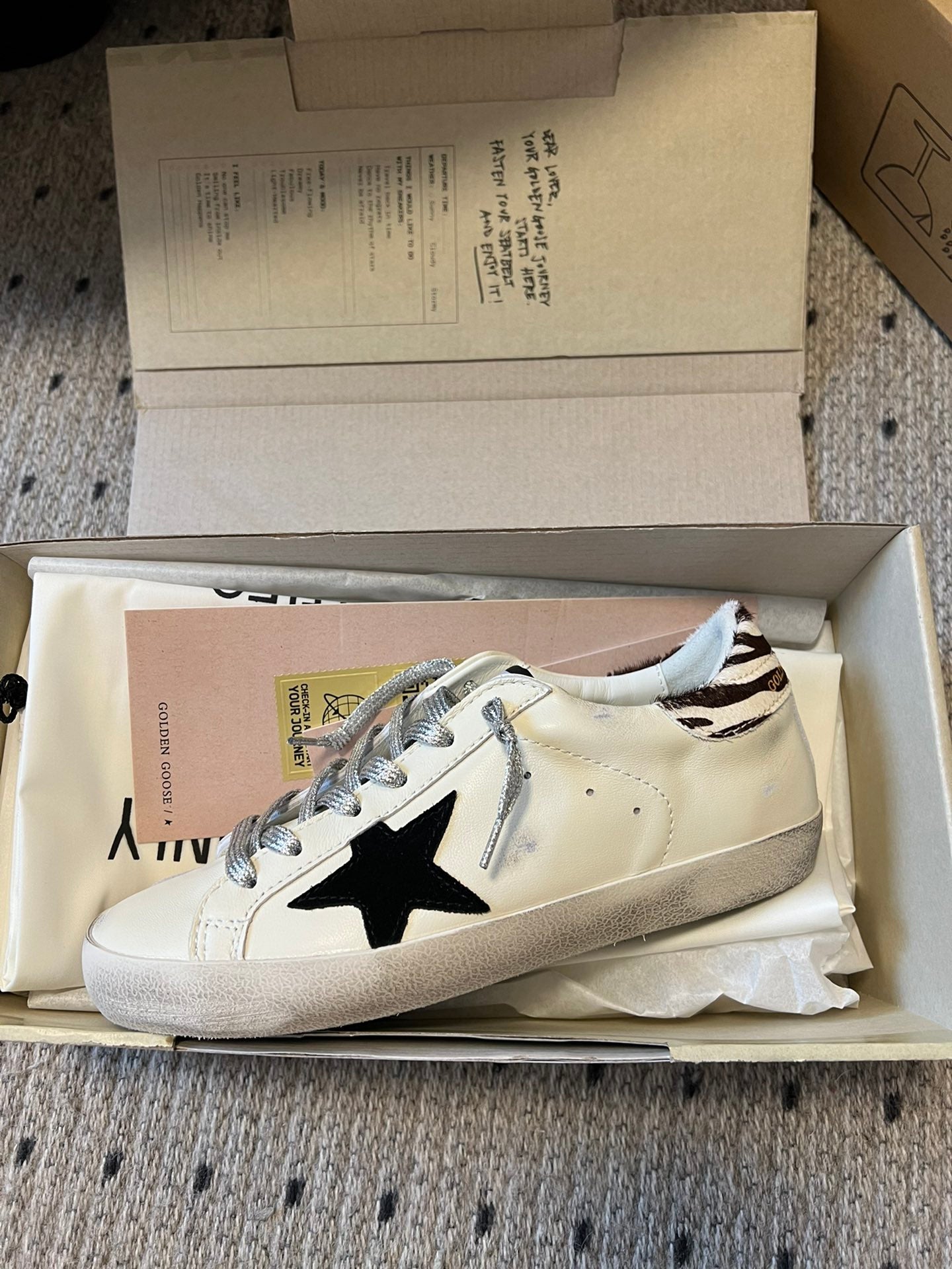 LuxluxHouse Best Quality Shoes Golden Goose
