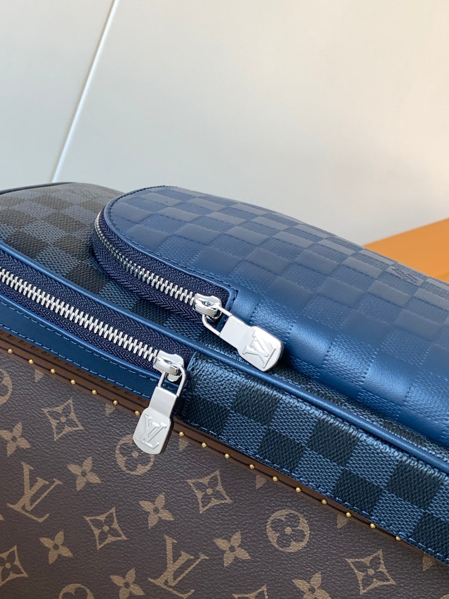 LuxluxHouse Best Quality Bags Louis Vuitton Men