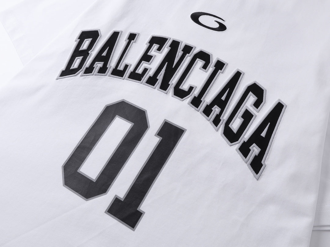 LuxluxHouse Best Quality Clothes Balenciaga T-shirt