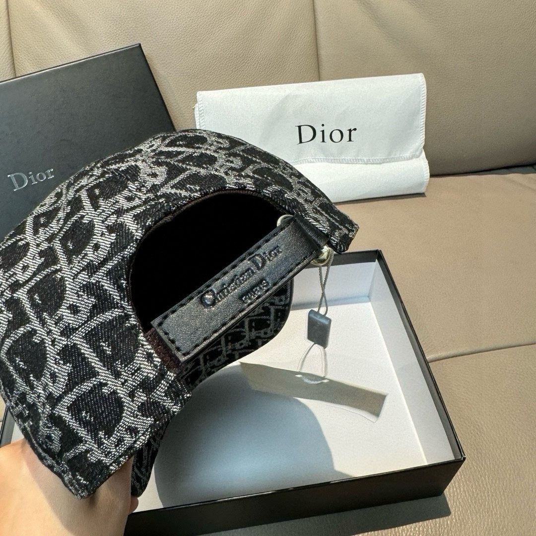 LuxluxHouse Best Quality Caps Dior