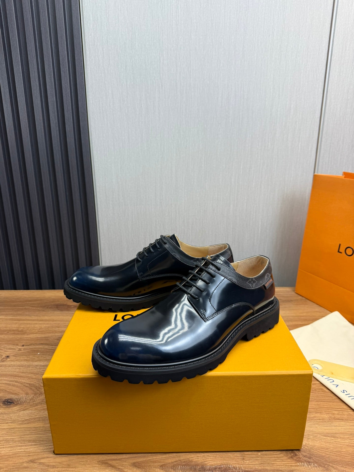 LuxluxHouse Best Quality Louis Vuitton Dress Shoes
