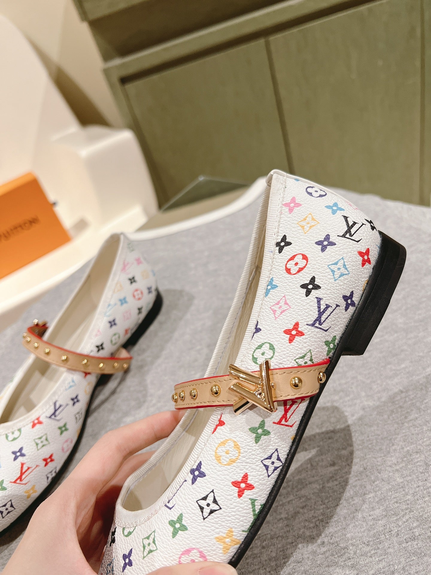 LuxluxHouse Best Quality Women Shoes Louis Vuitton
