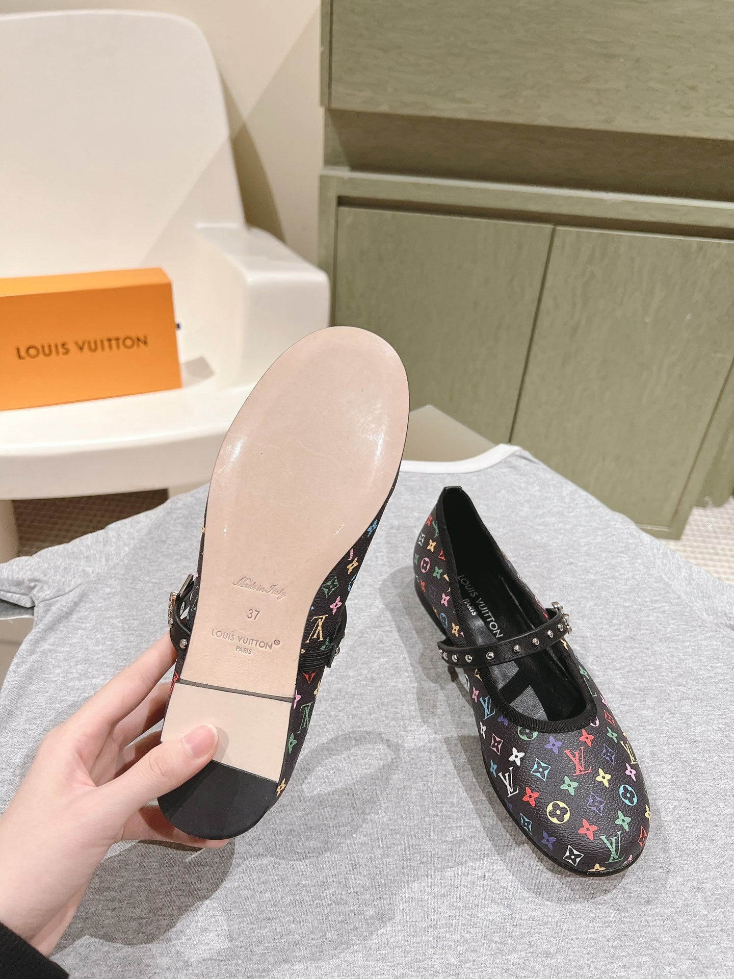 LuxluxHouse Best Quality Women Shoes Louis Vuitton