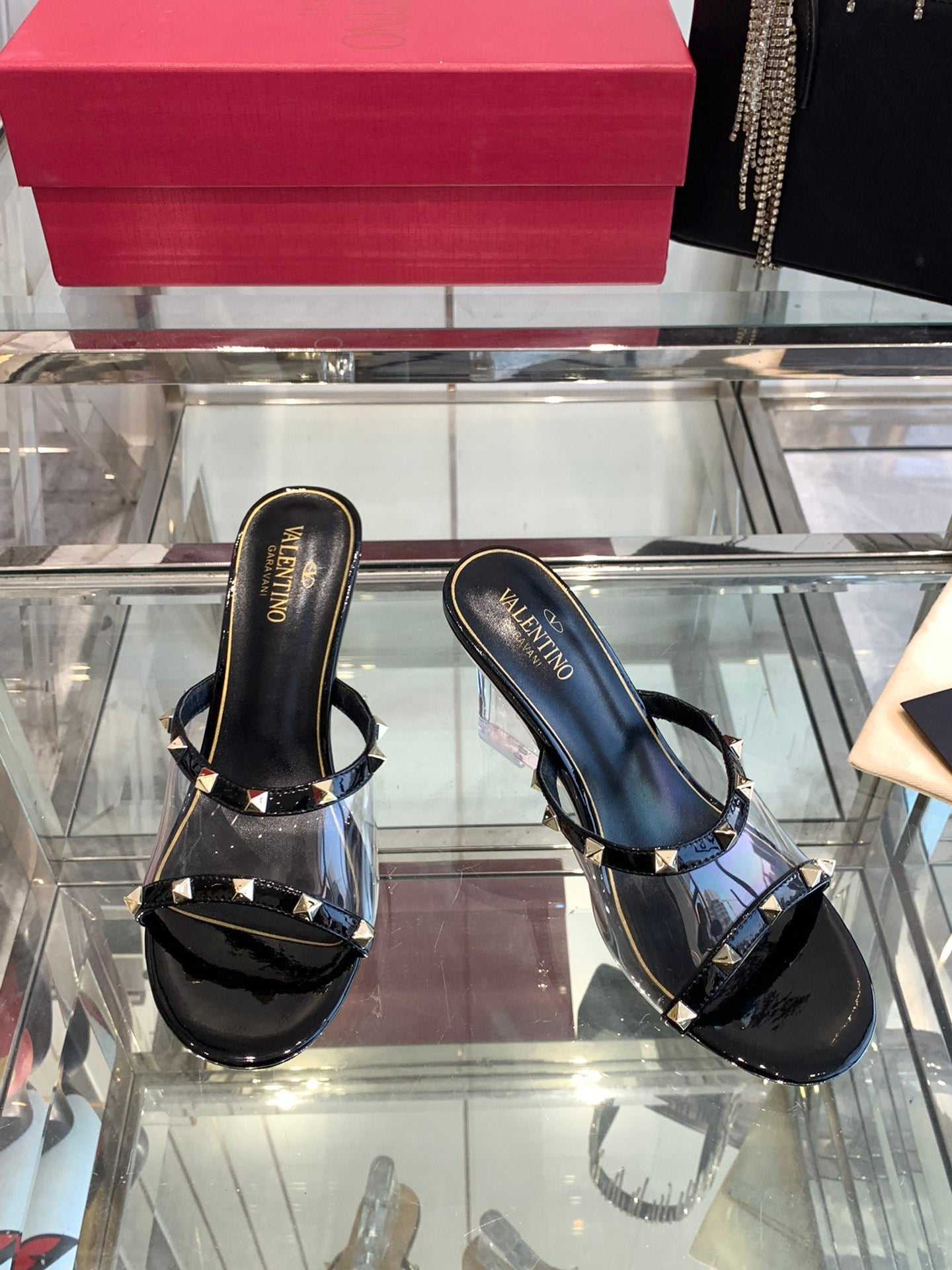 LuxluxHouse Best Quality Valentino Women Shoes