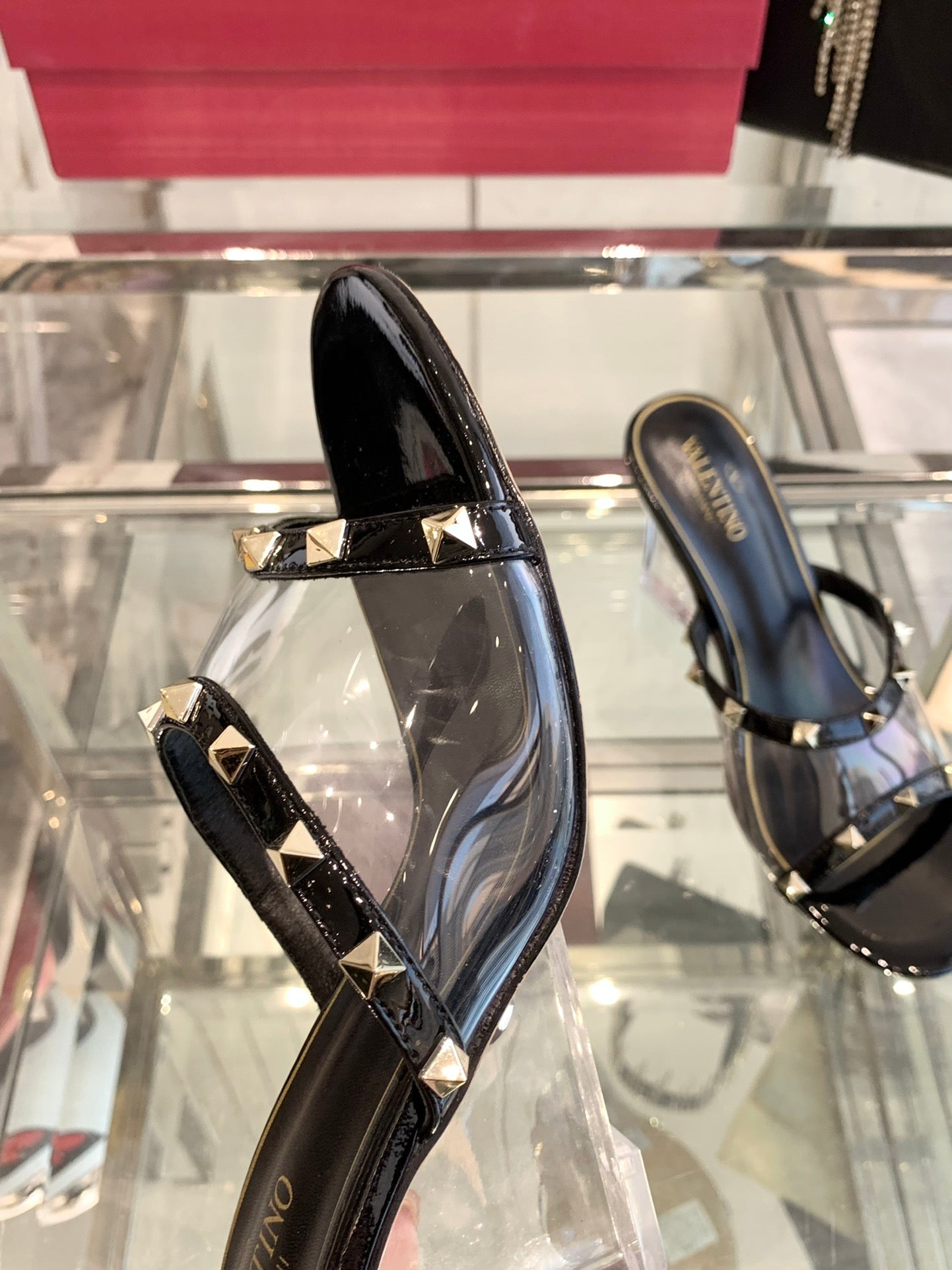 LuxluxHouse Best Quality Valentino Women Shoes