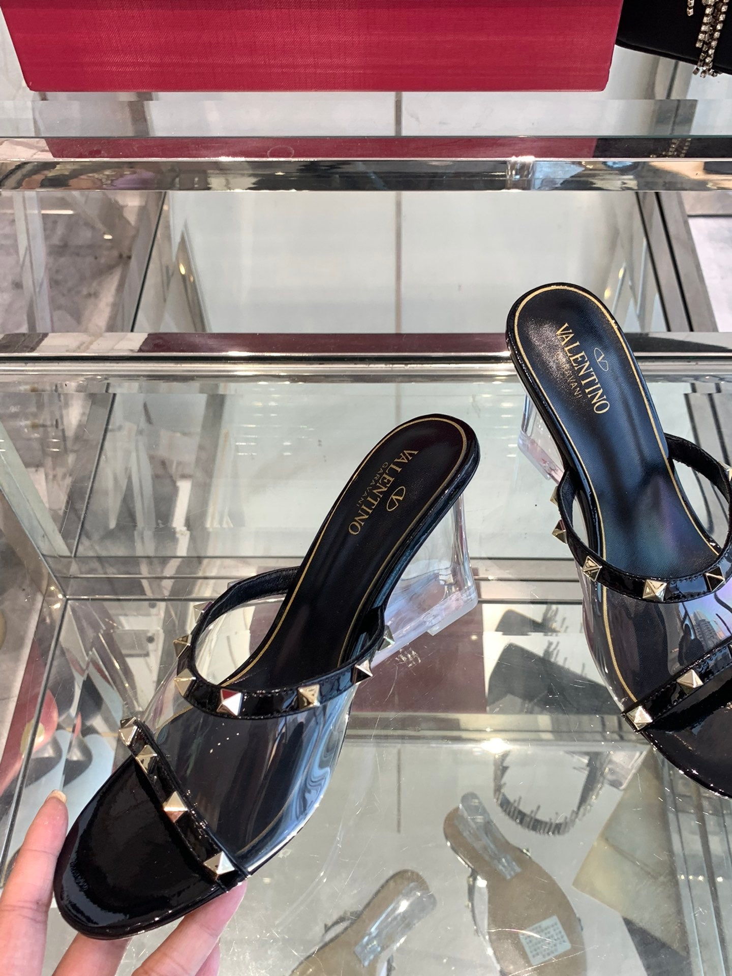 LuxluxHouse Best Quality Valentino Women Shoes