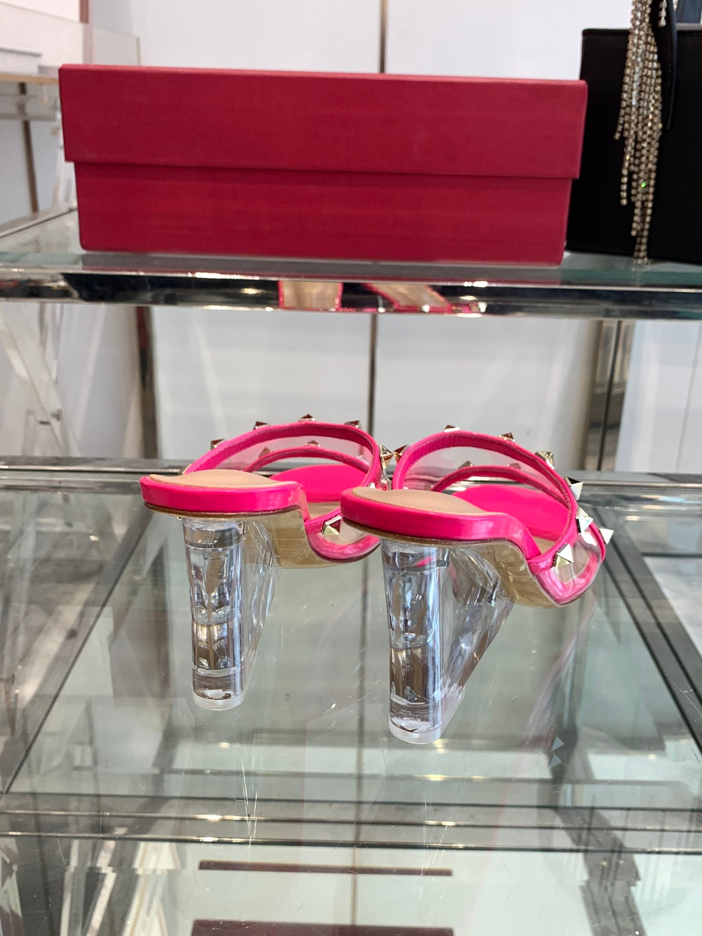 LuxluxHouse Best Quality Valentino Women Shoes