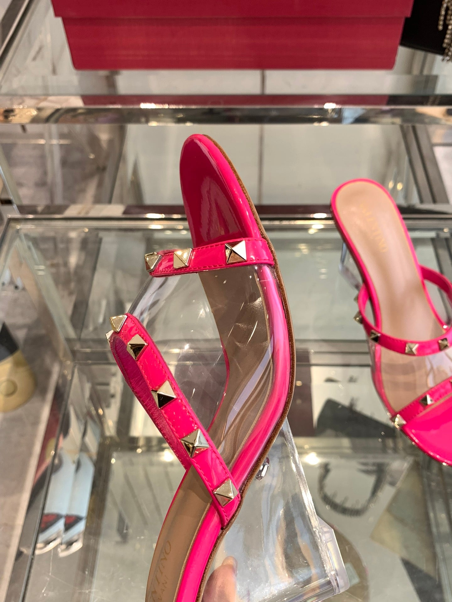 LuxluxHouse Best Quality Valentino Women Shoes