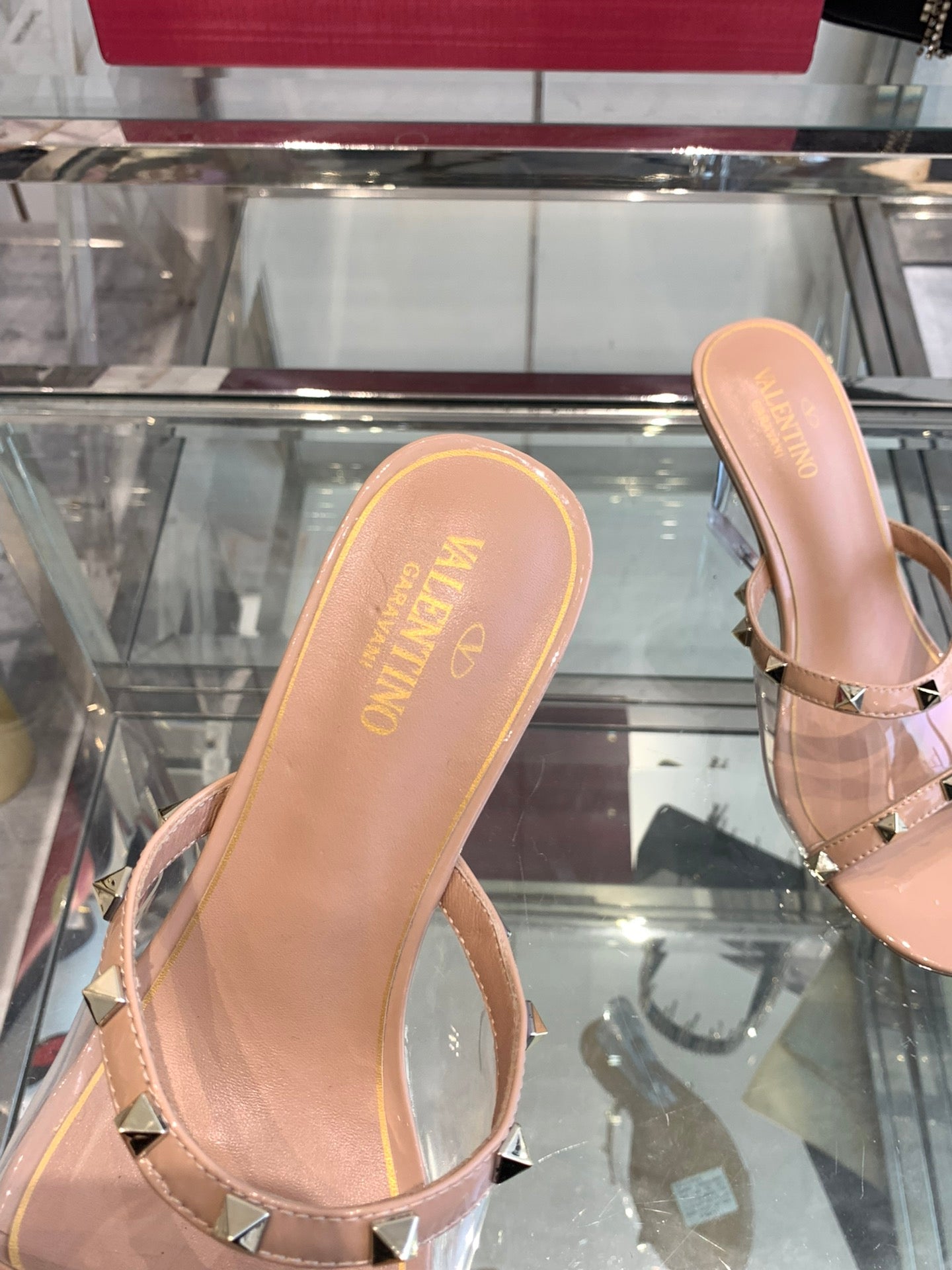 LuxluxHouse Best Quality Valentino Women Shoes