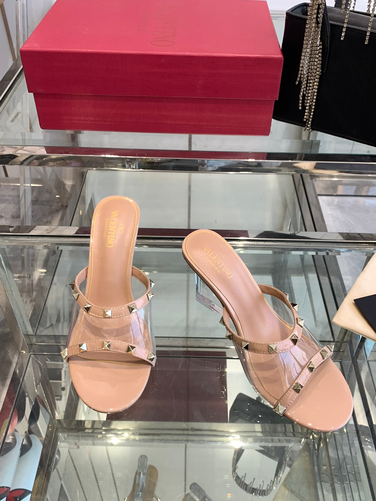 LuxluxHouse Best Quality Valentino Women Shoes