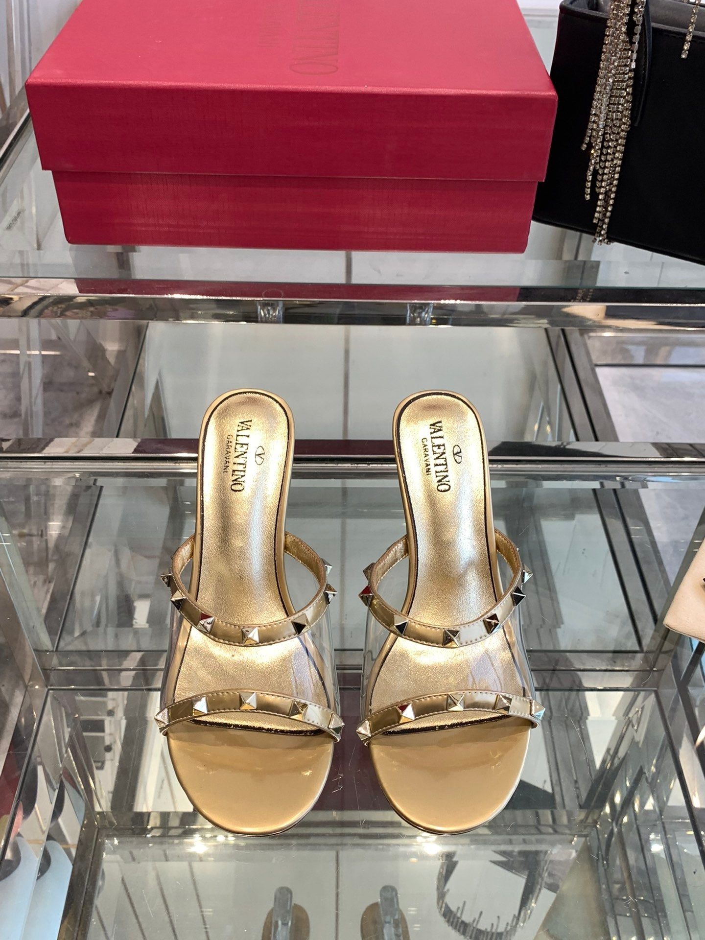 LuxluxHouse Best Quality Valentino Women Shoes