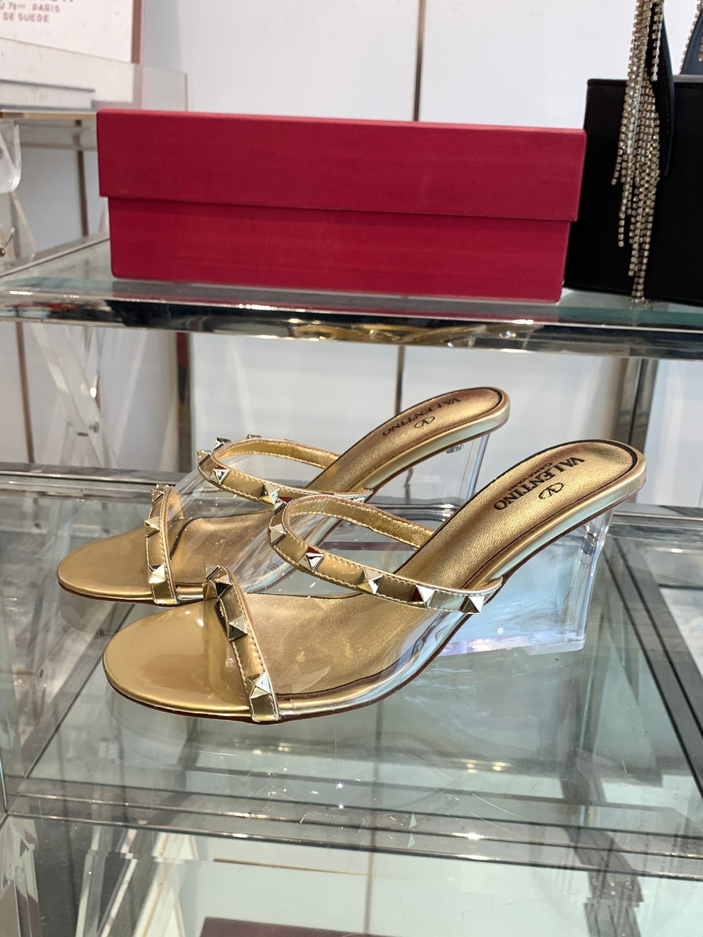 LuxluxHouse Best Quality Valentino Women Shoes
