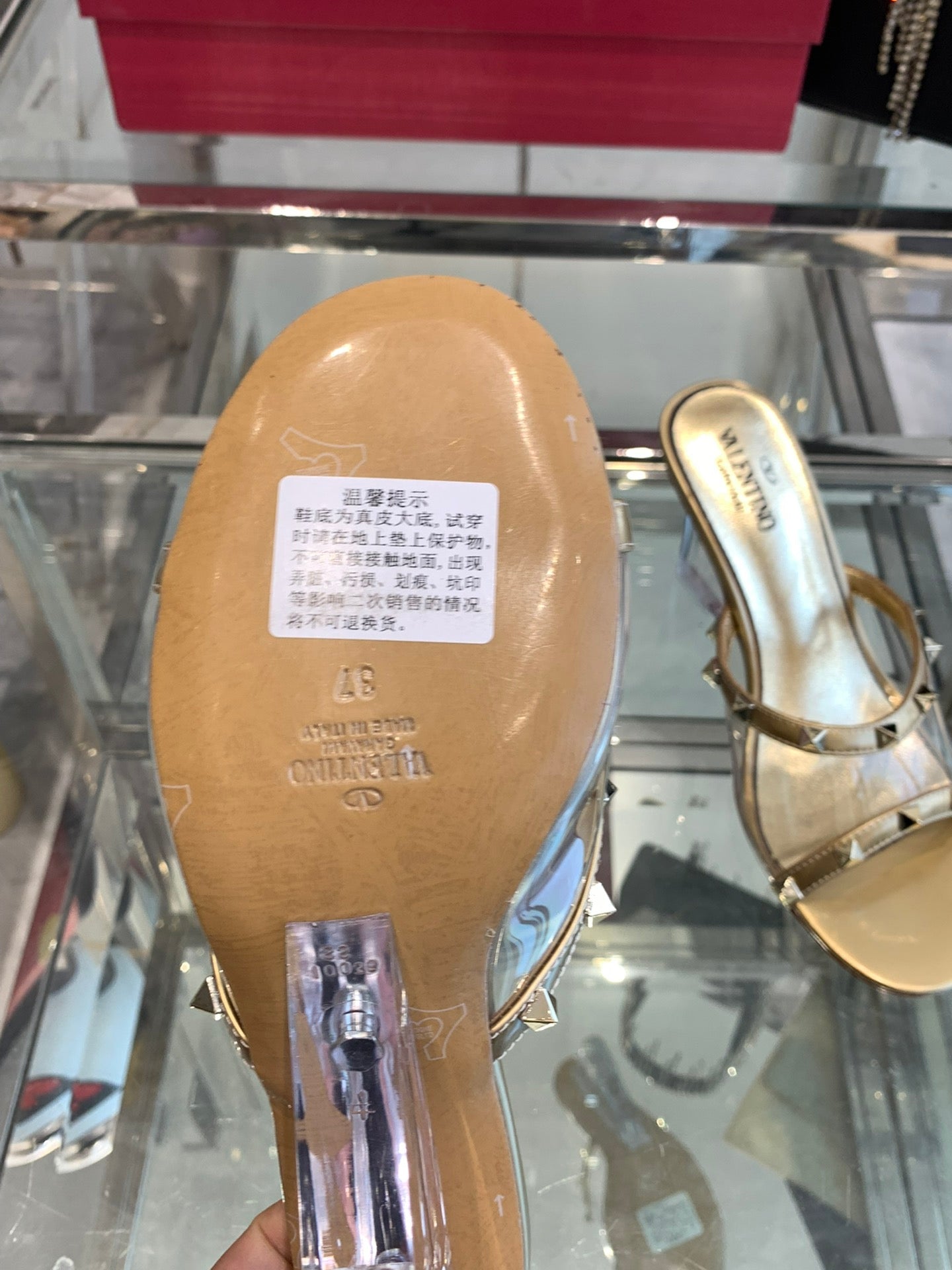 LuxluxHouse Best Quality Valentino Women Shoes