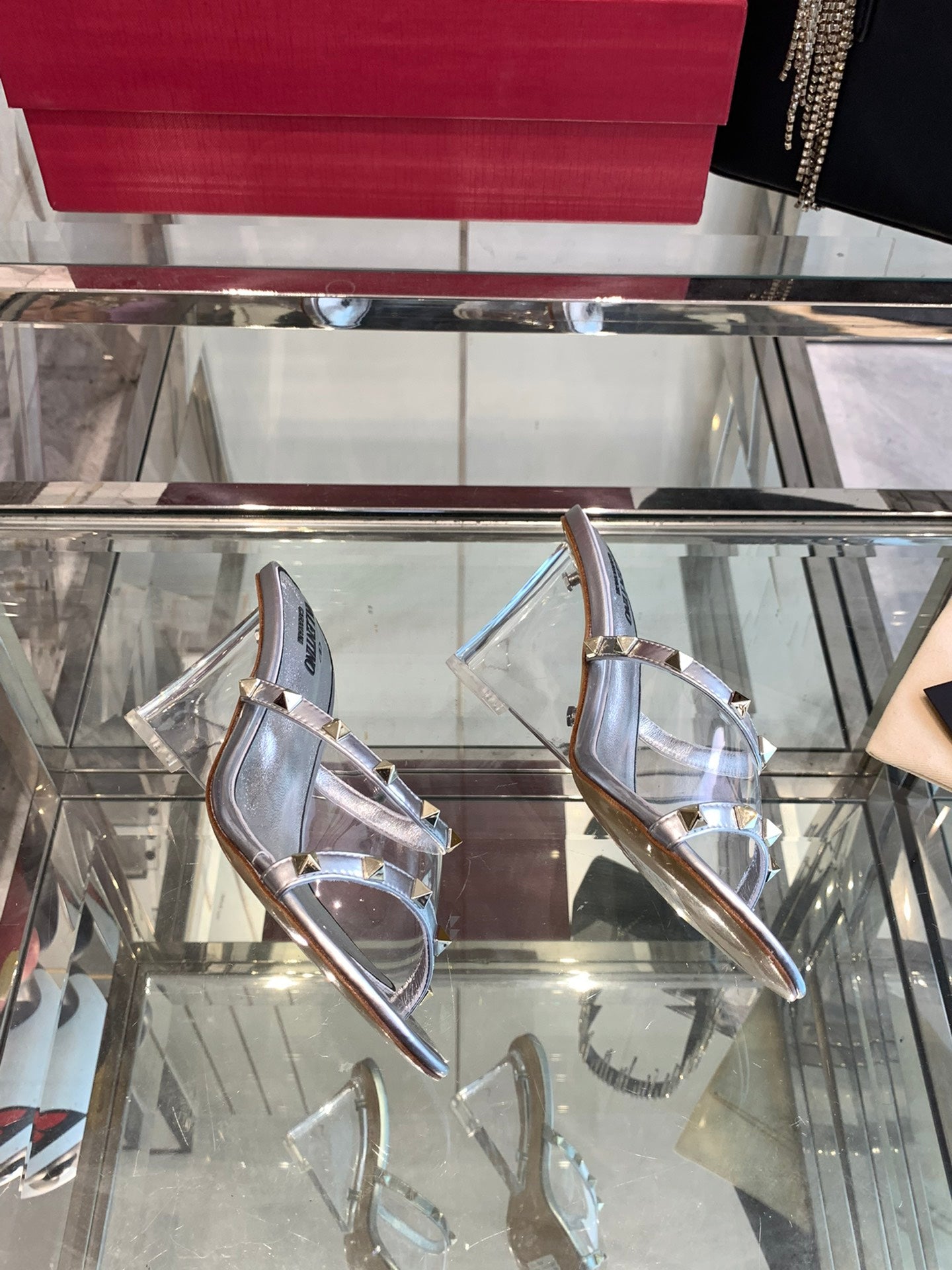 LuxluxHouse Best Quality Valentino Women Shoes