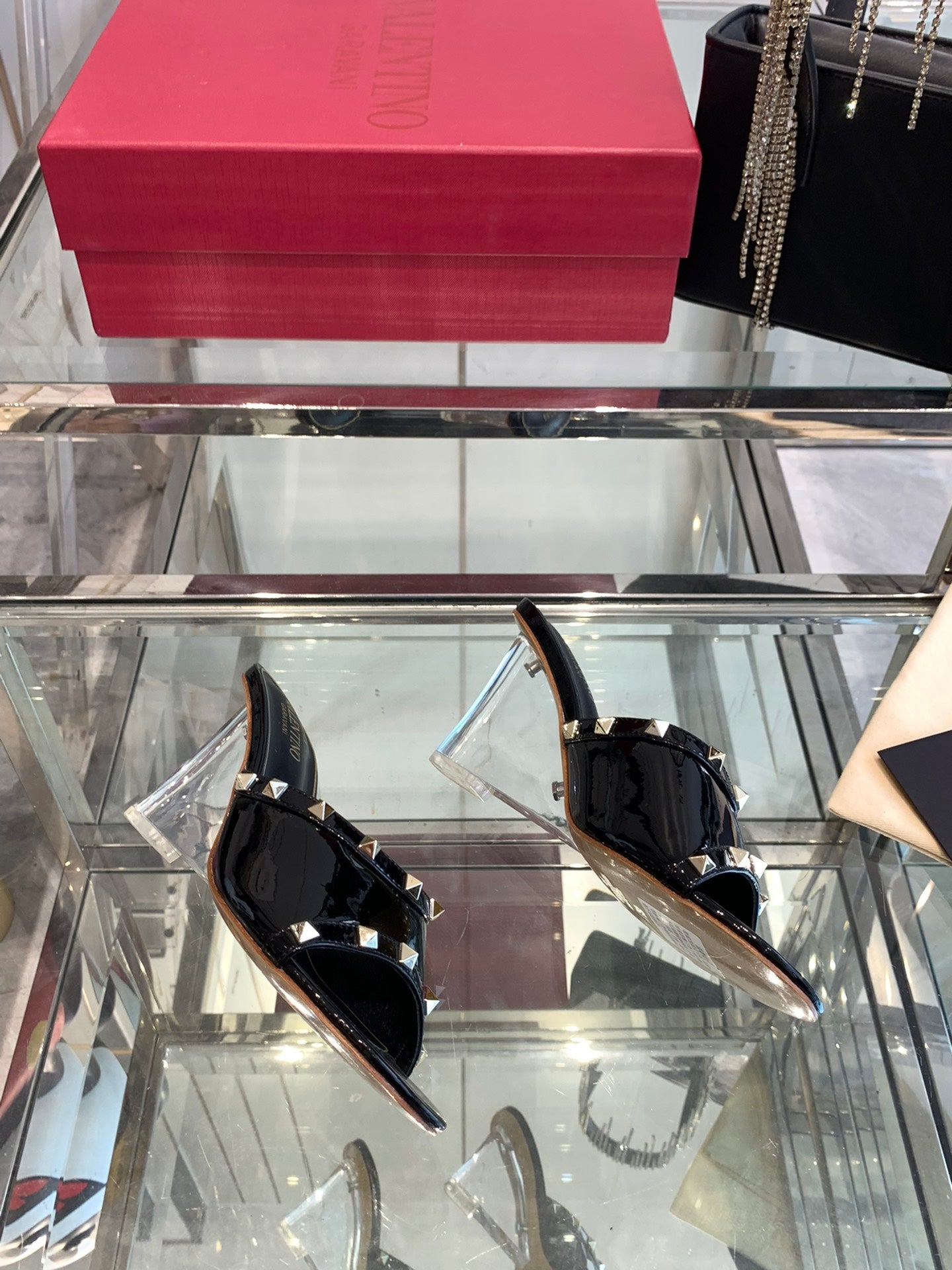 LuxluxHouse Best Quality Valentino Women Shoes