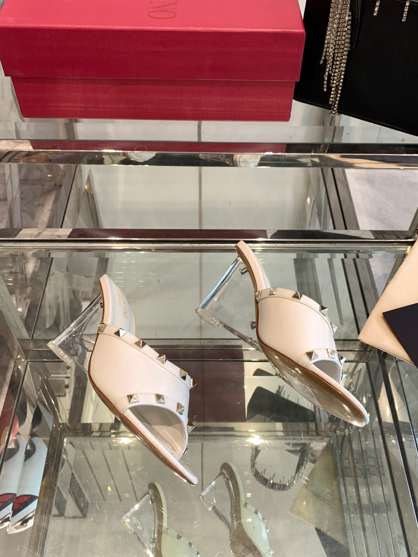 LuxluxHouse Best Quality Valentino Women Shoes