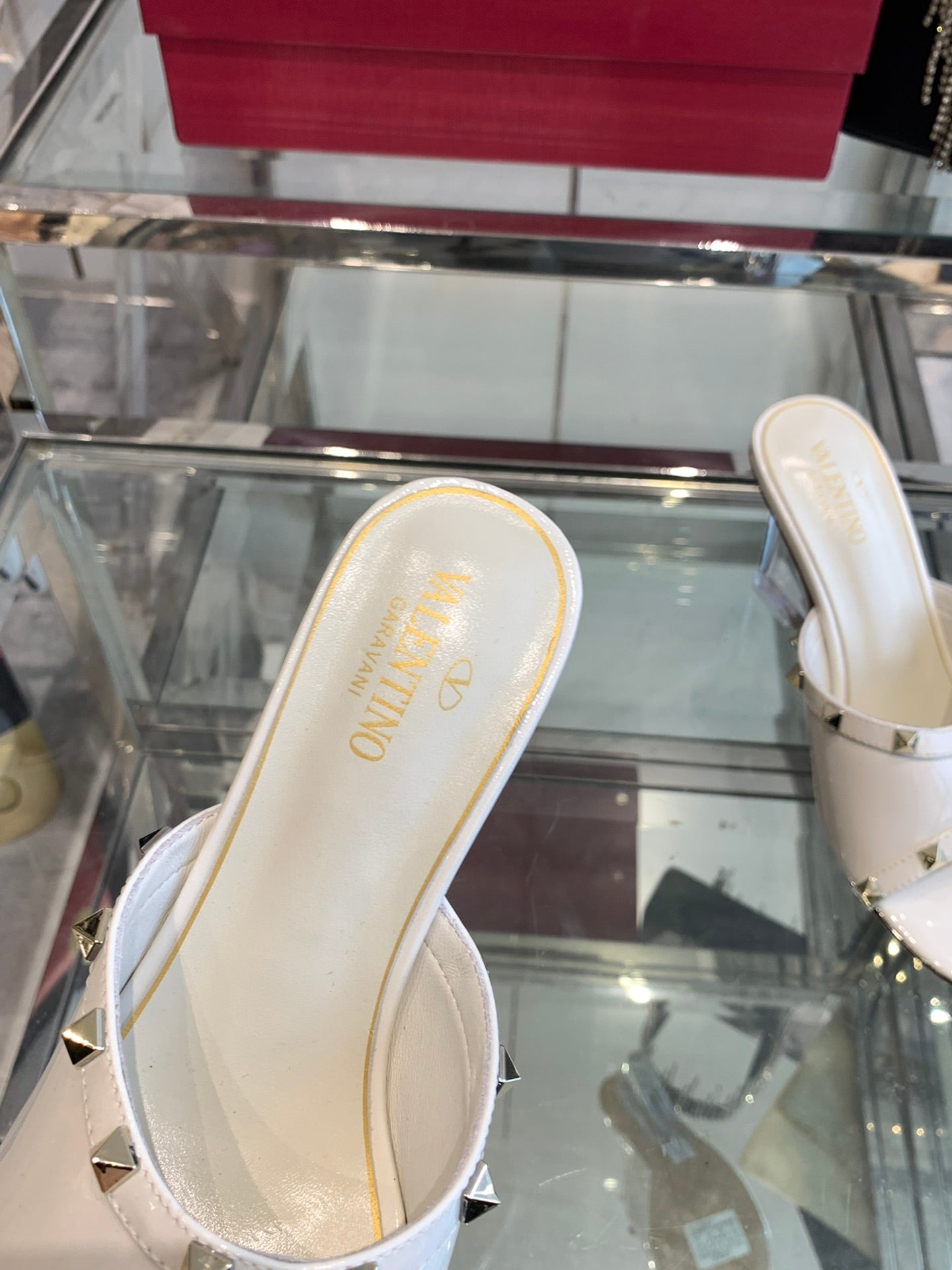 LuxluxHouse Best Quality Valentino Women Shoes