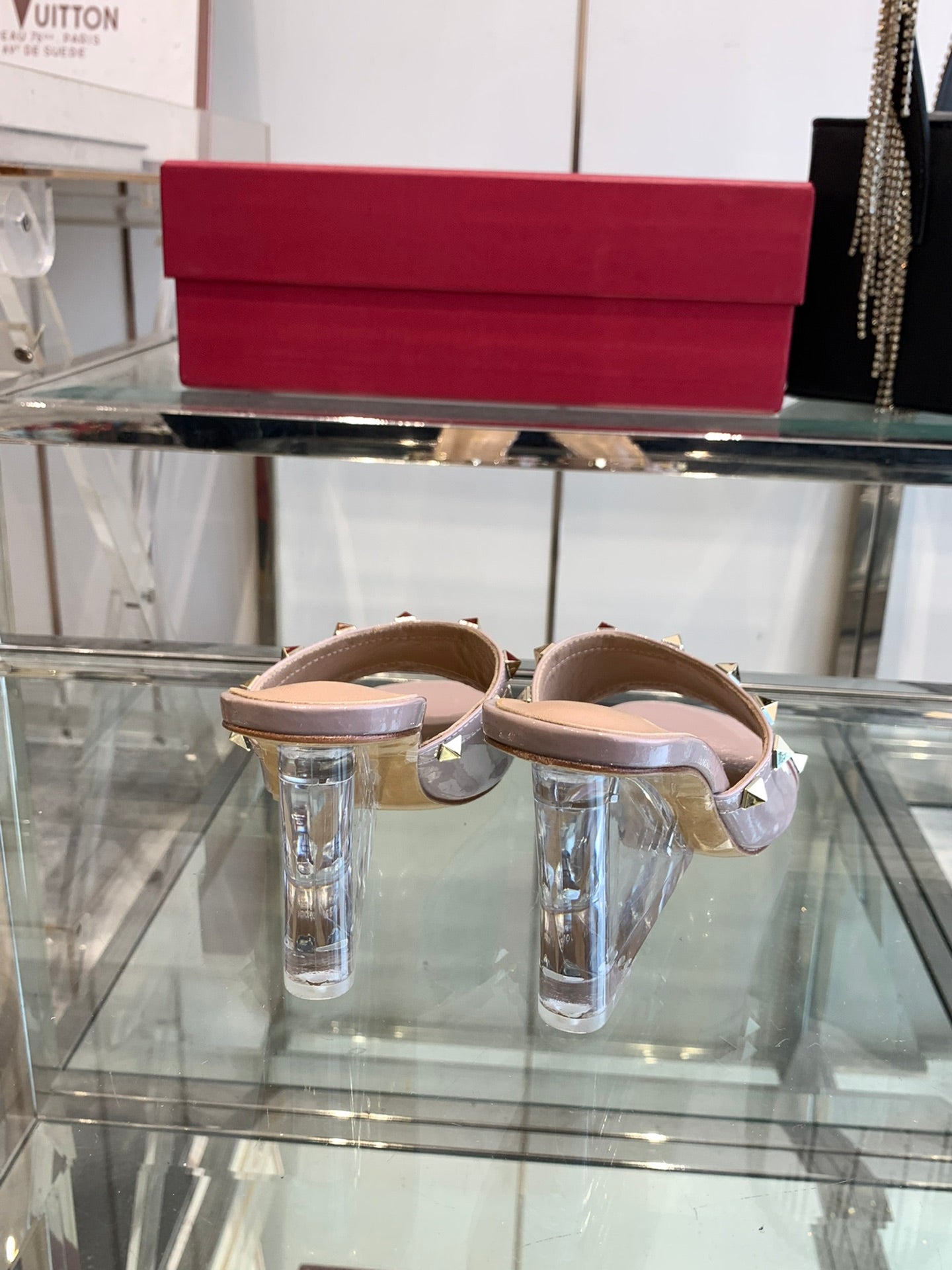 LuxluxHouse Best Quality Valentino Women Shoes