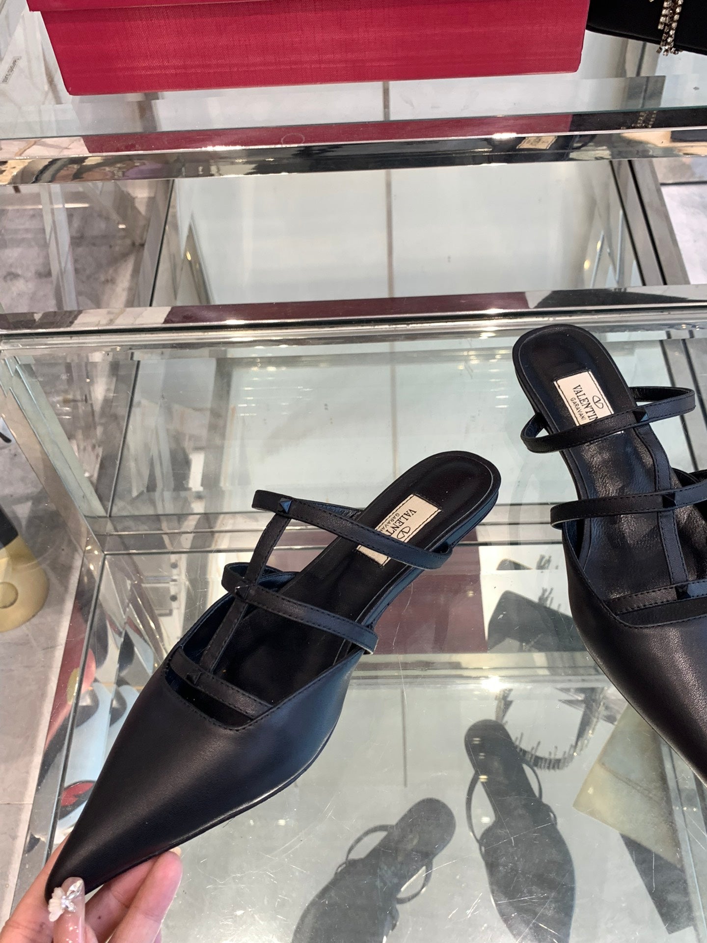 LuxluxHouse Best Quality Valentino Women Shoes