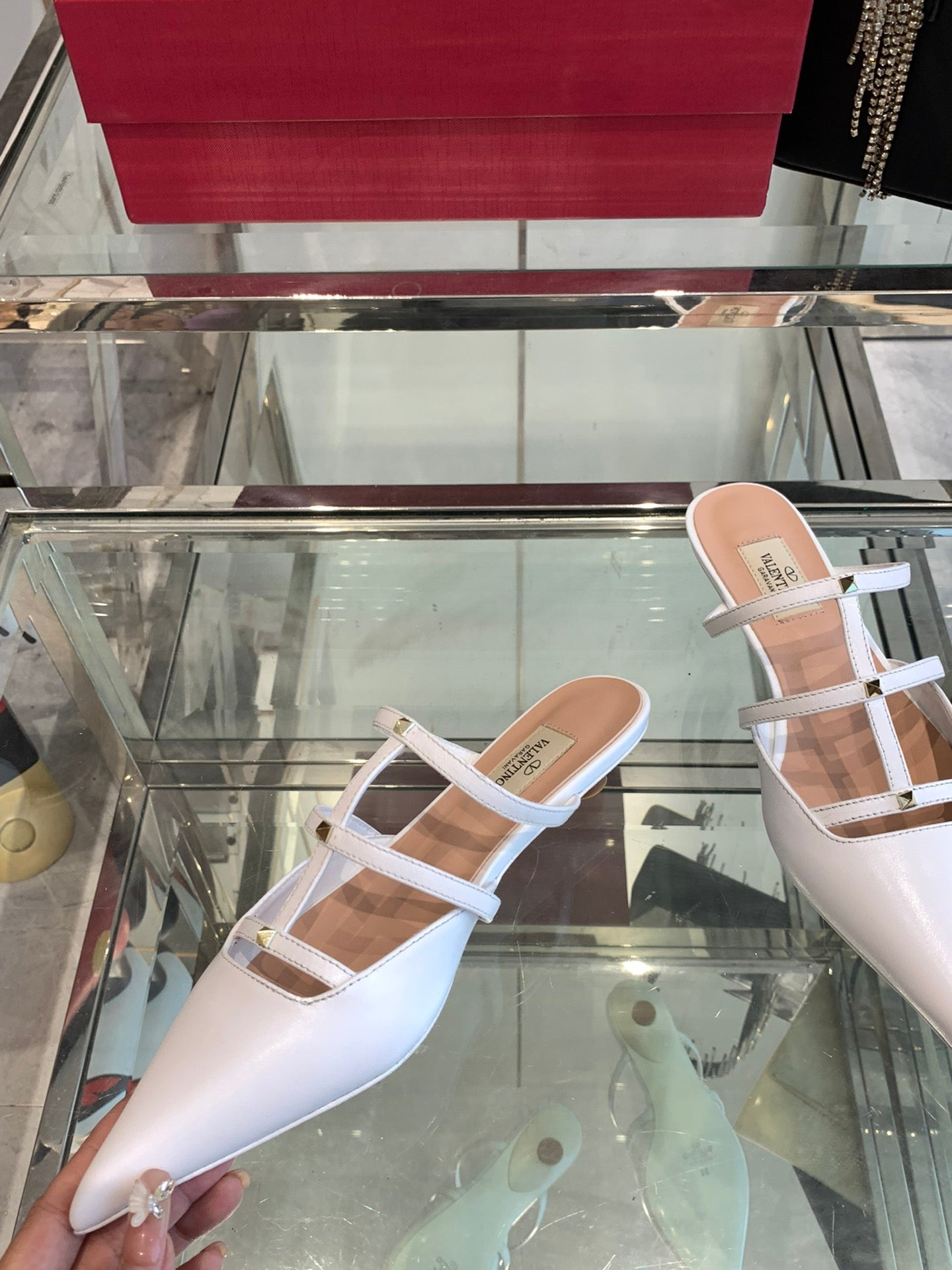 LuxluxHouse Best Quality Valentino Women Shoes