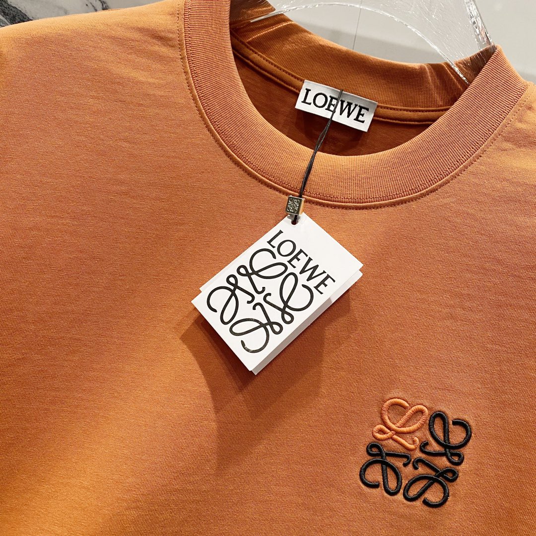 LuxluxHouse Best Quality Clothes T-shirt Loewe