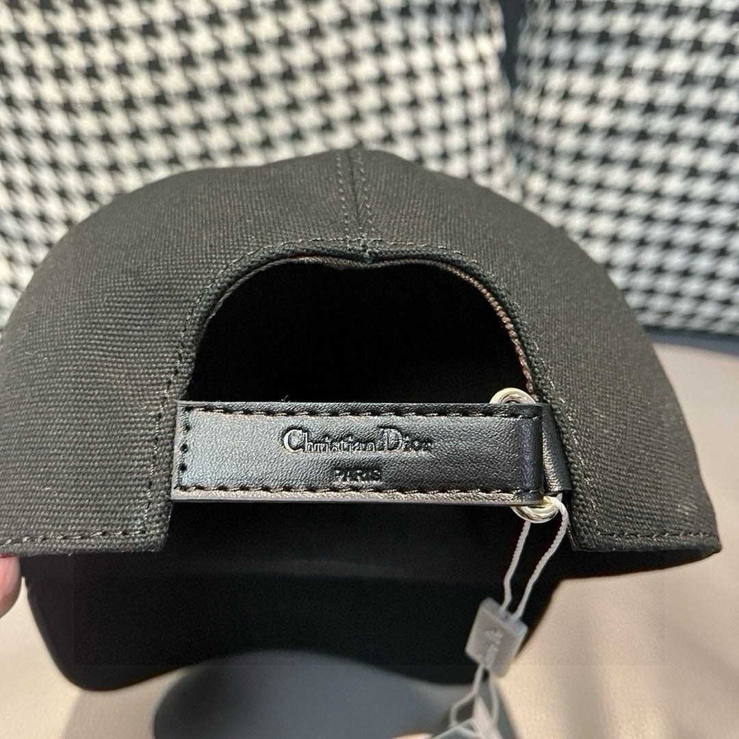 LuxluxHouse Best Quality Caps Dior