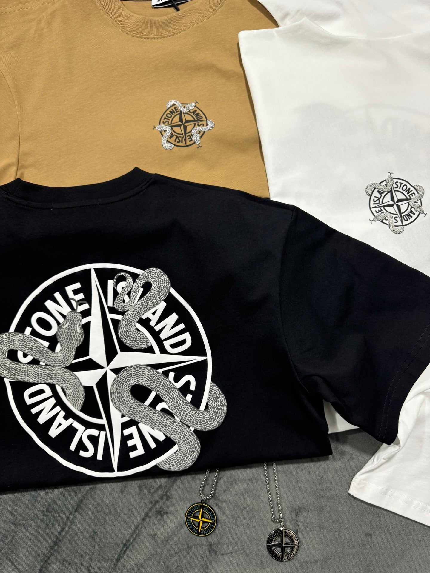 LuxluxHouse Best Quality Clothes Stone Island T-shirt