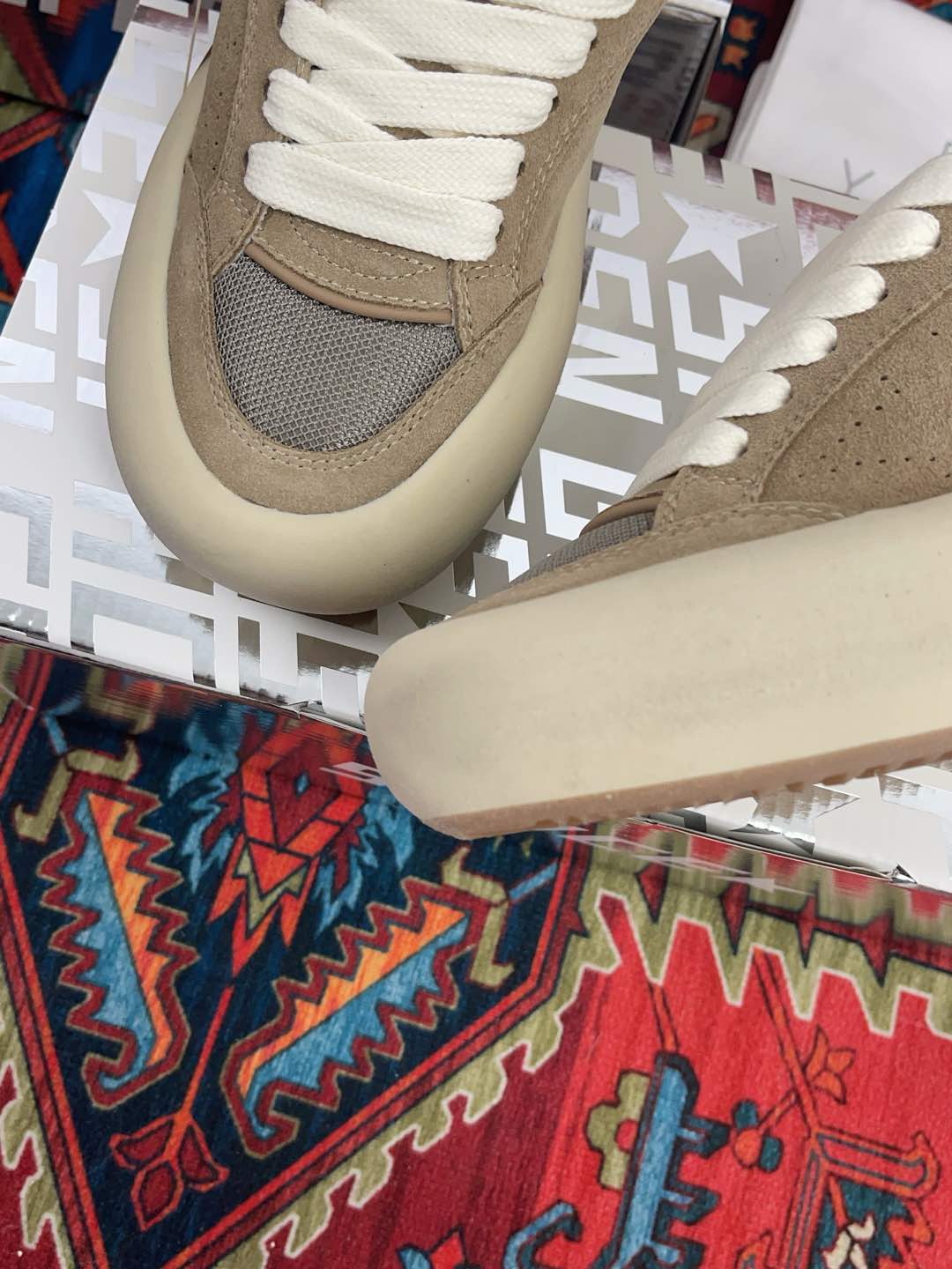 LuxluxHouse Best Quality Shoes Golden Goose