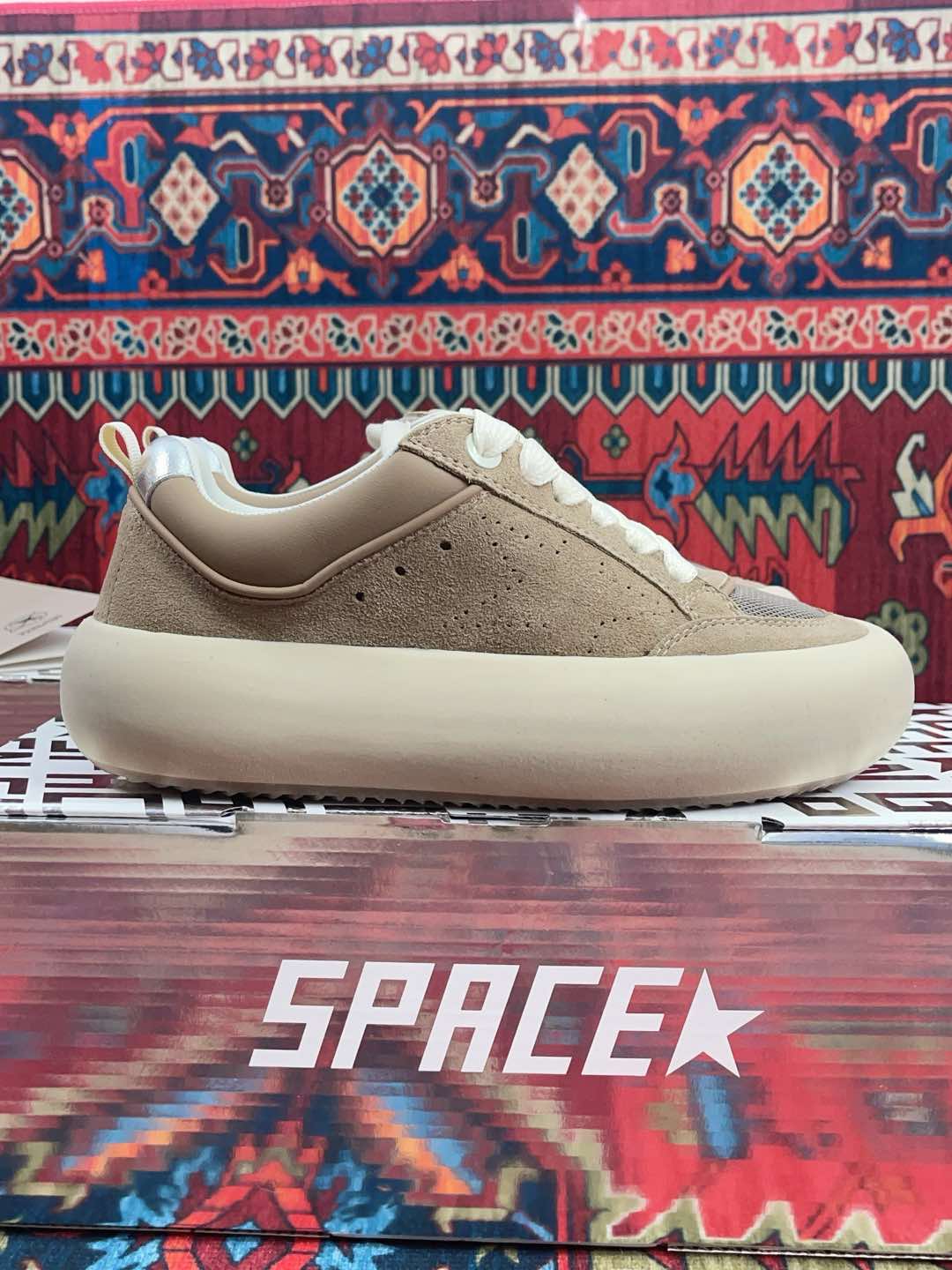 LuxluxHouse Best Quality Shoes Golden Goose