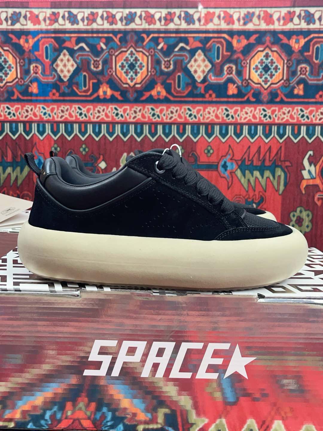 LuxluxHouse Best Quality Shoes Golden Goose