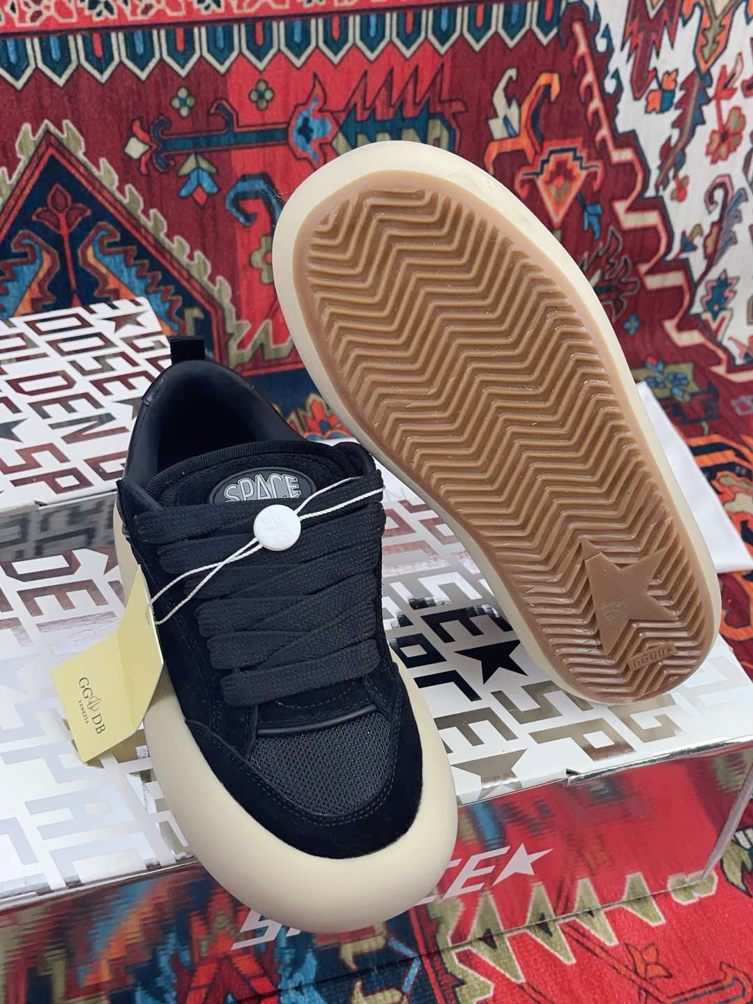 LuxluxHouse Best Quality Shoes Golden Goose