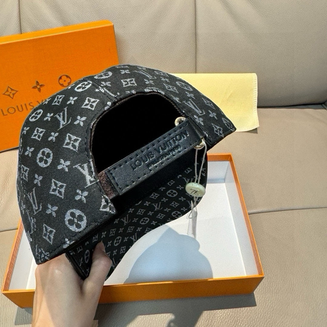 LuxluxHouse Best Quality Caps Louis Vuitton