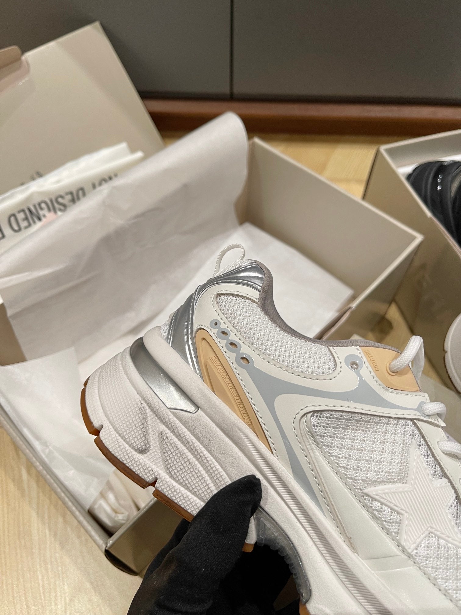 LuxluxHouse Best Quality Shoes Golden Goose