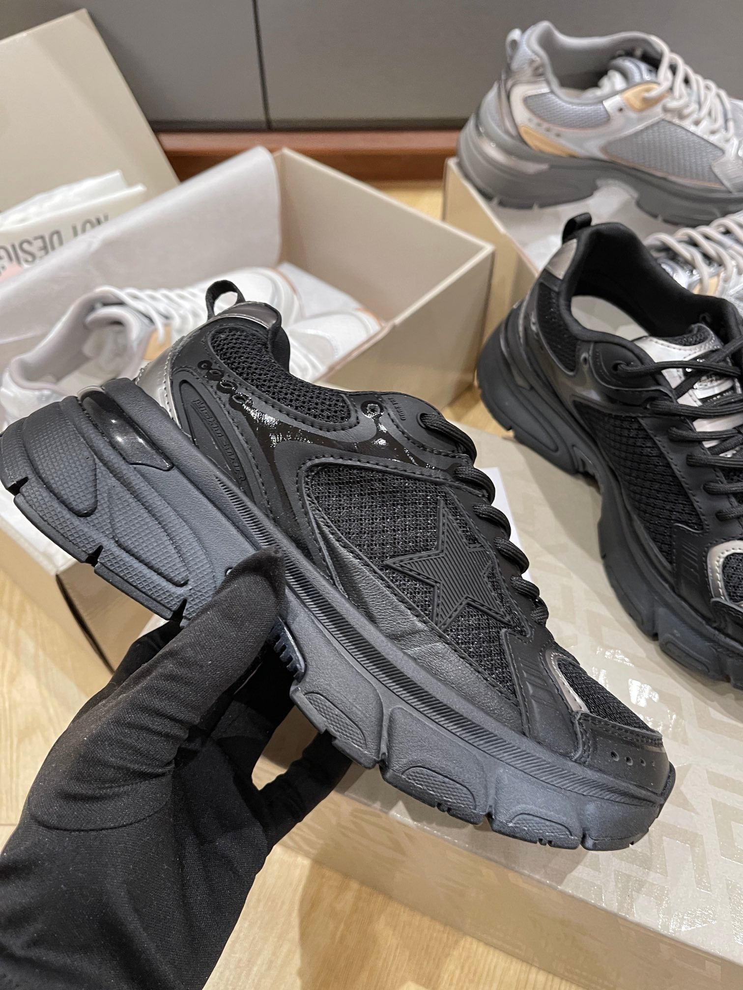 LuxluxHouse Best Quality Shoes Golden Goose