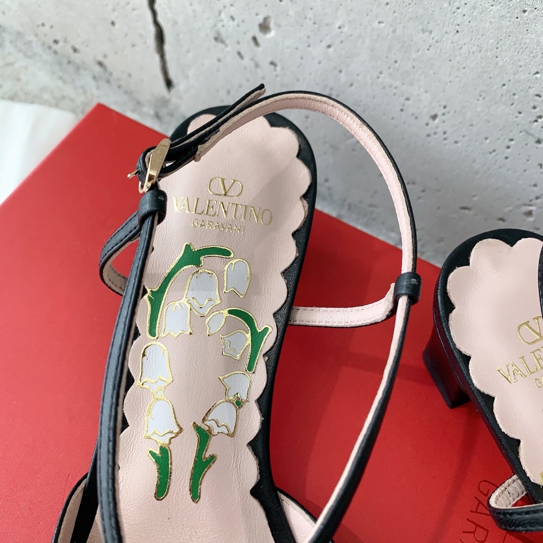 LuxluxHouse Best Quality Valentino Women Shoes