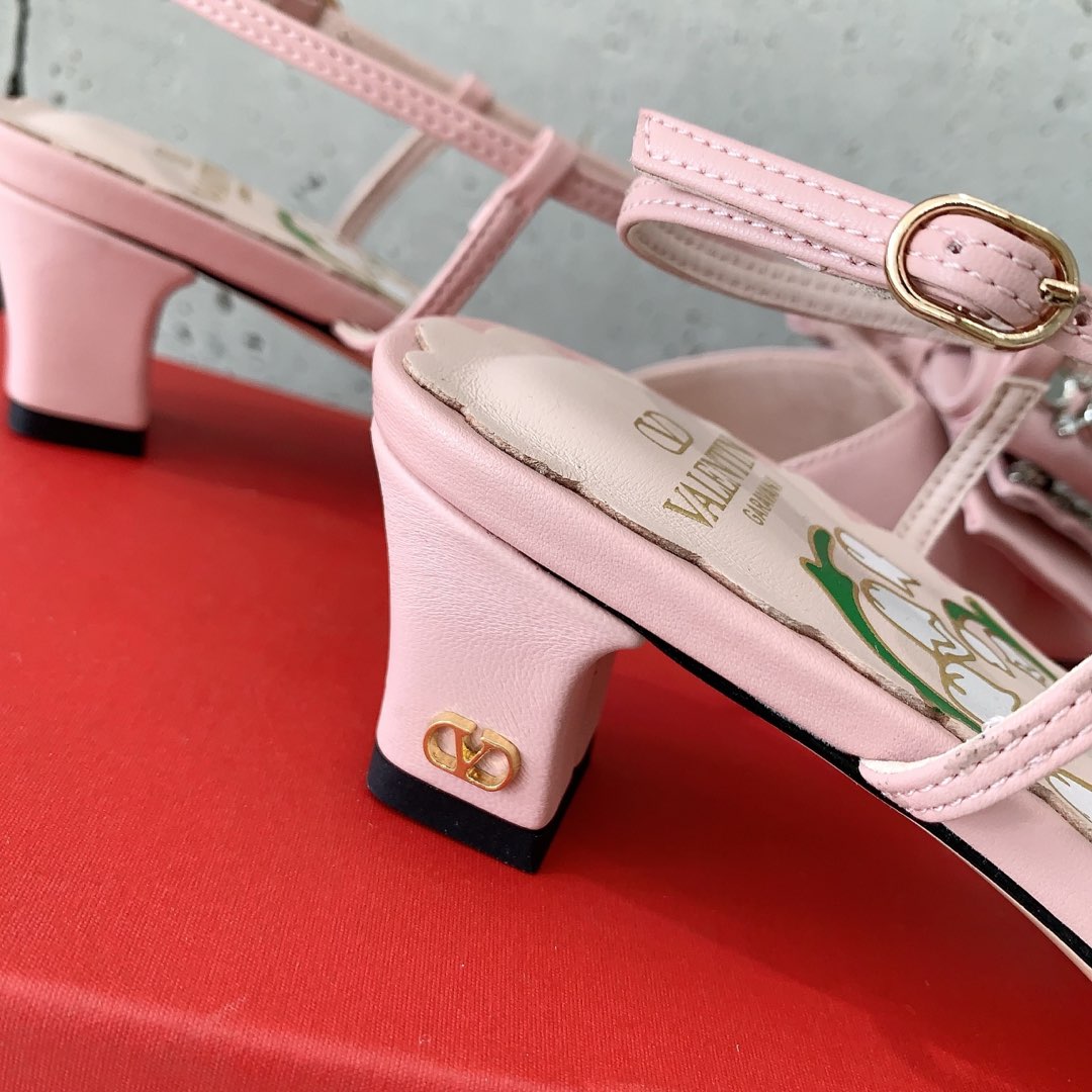 LuxluxHouse Best Quality Valentino Women Shoes