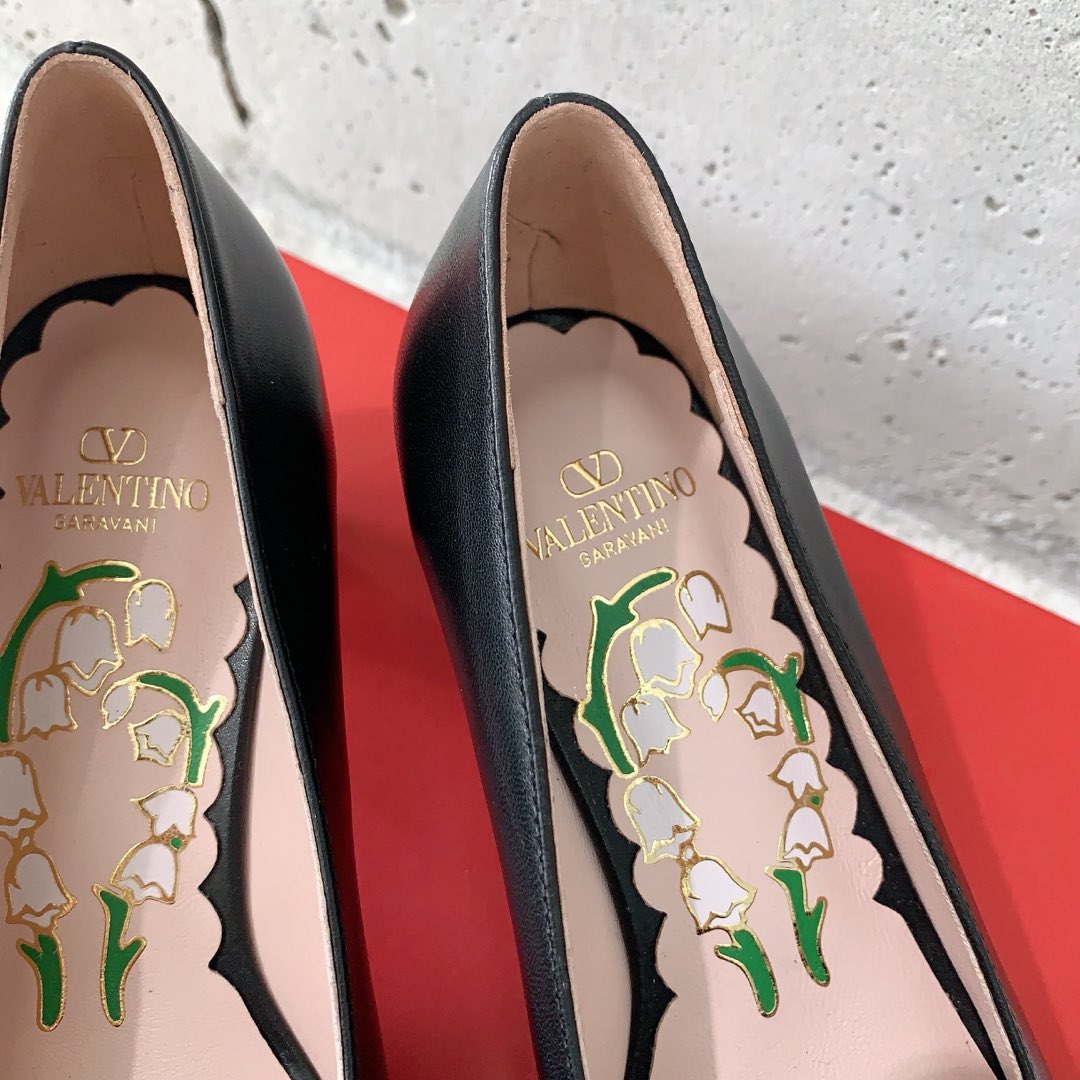 LuxluxHouse Best Quality Valentino Women Shoes