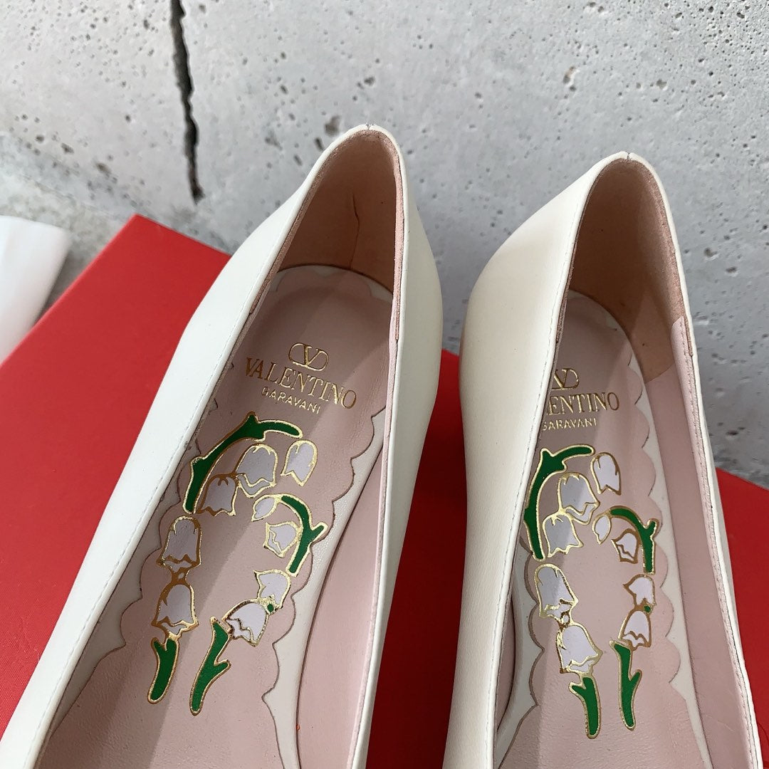 LuxluxHouse Best Quality Valentino Women Shoes