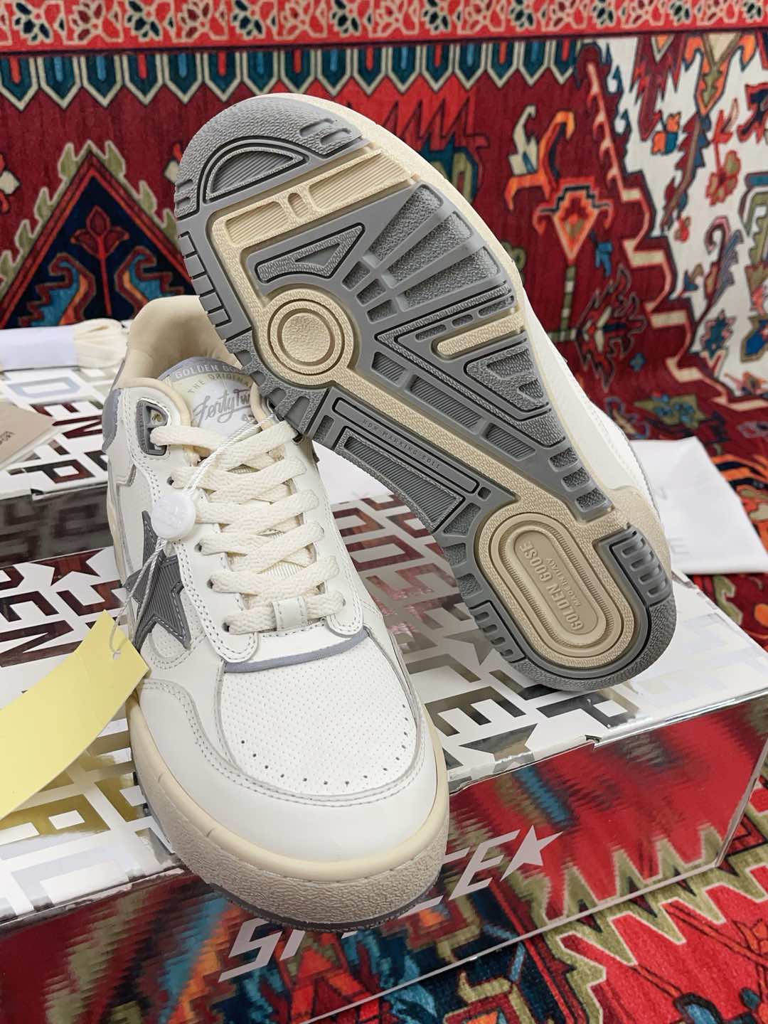 LuxluxHouse Best Quality Shoes Golden Goose