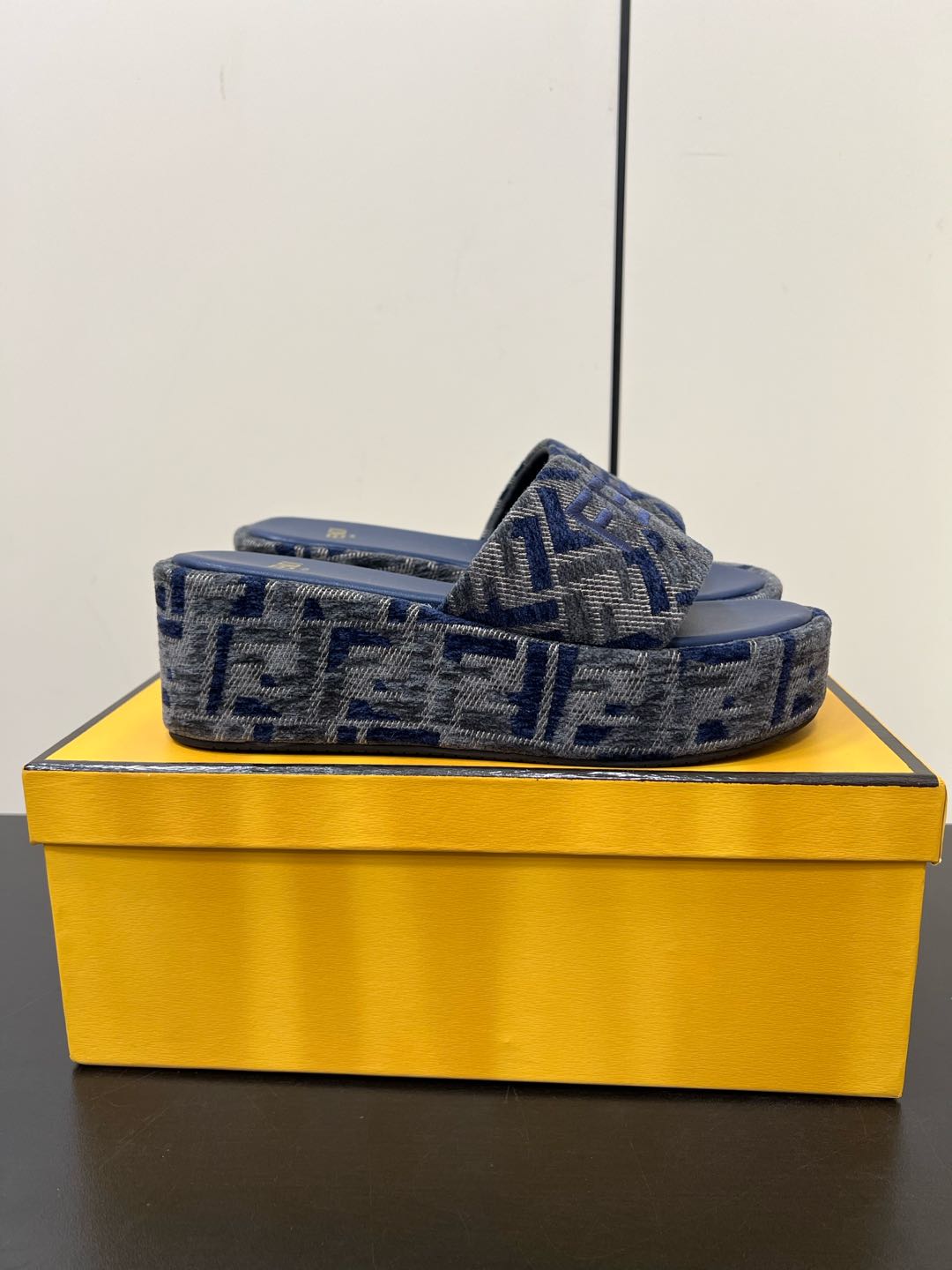 LuxluxHouse Best Quality Fendi Women Shoes